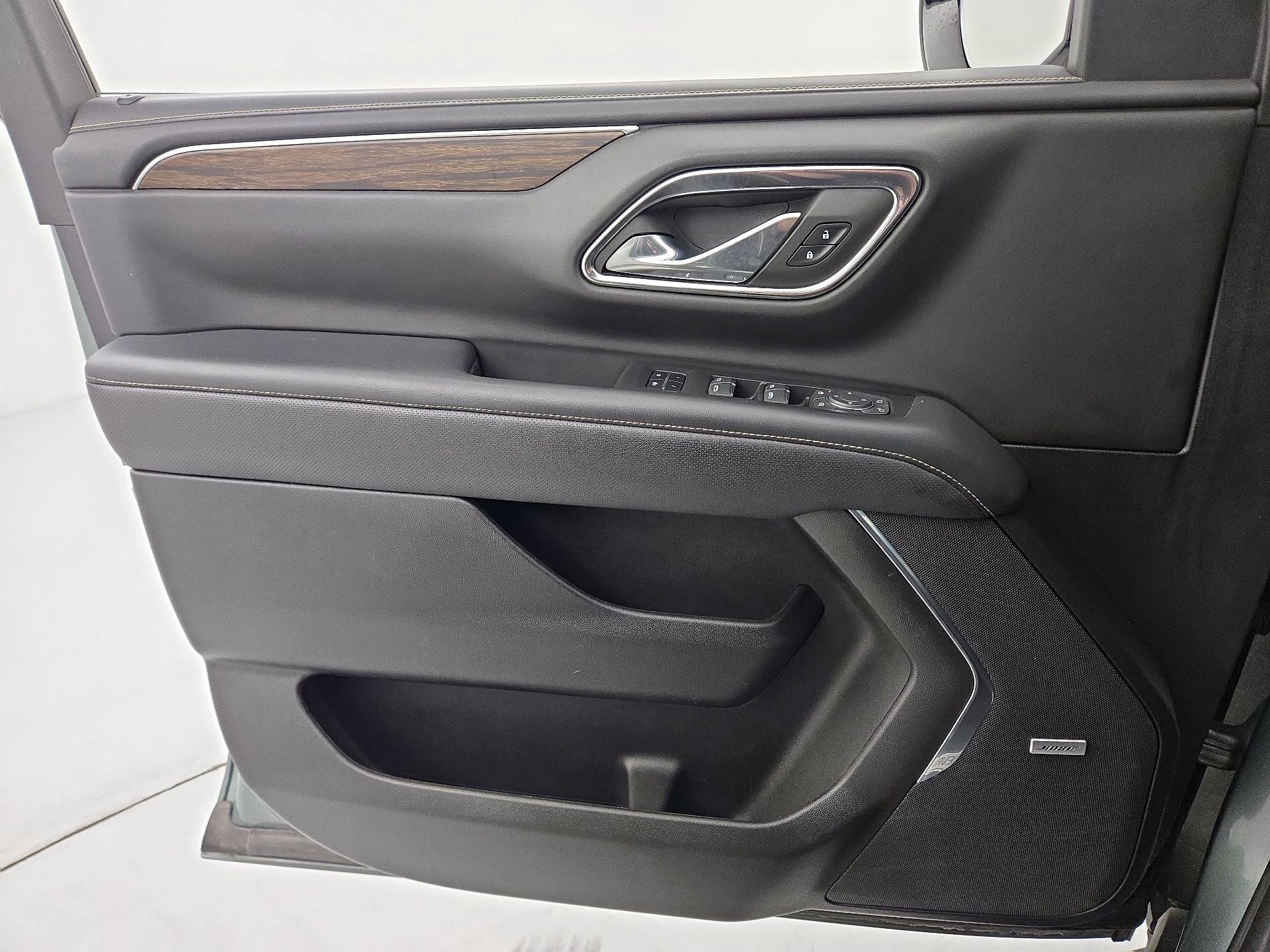 Thumbnail: 2023 Chevrolet Tahoe - 12