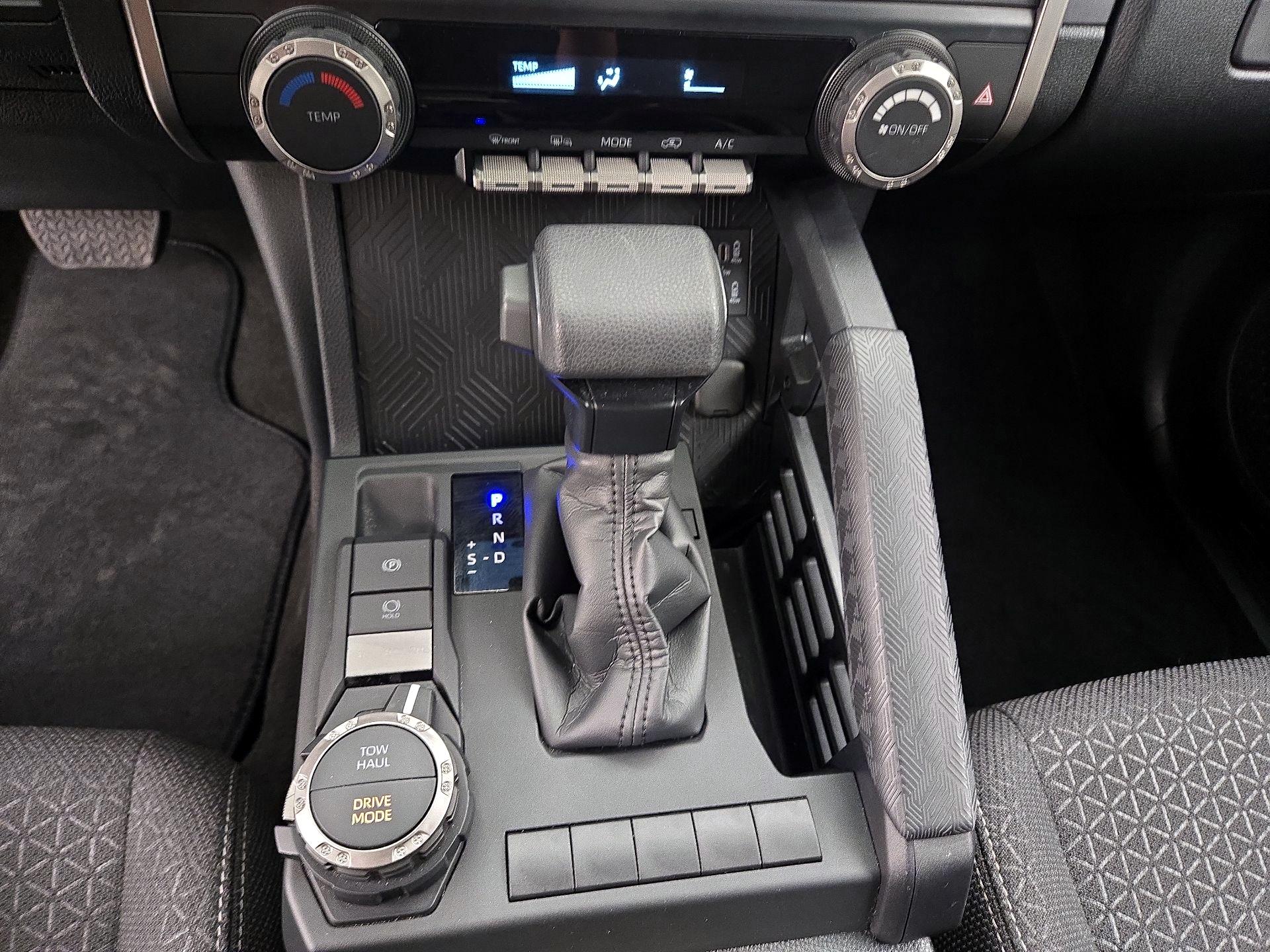 Thumbnail: 2025 Toyota 4Runner - 17