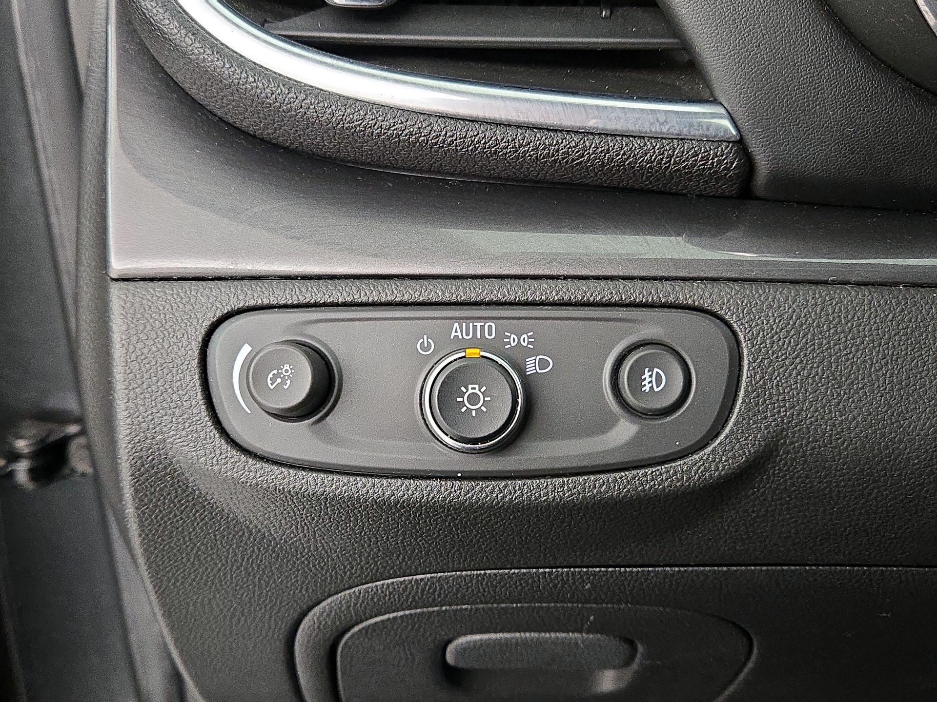 Thumbnail: 2018 Buick Encore - 13