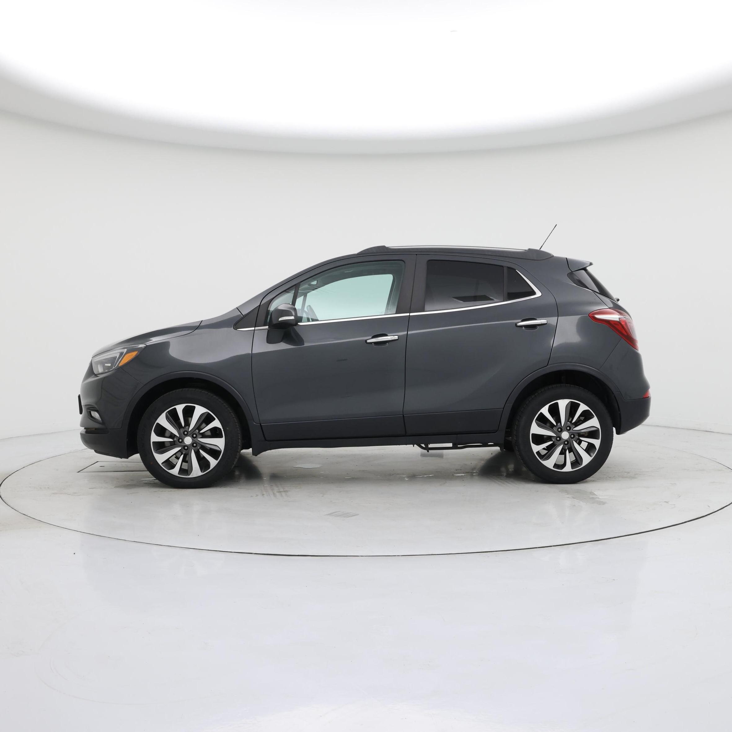 Thumbnail: 2018 Buick Encore - 3