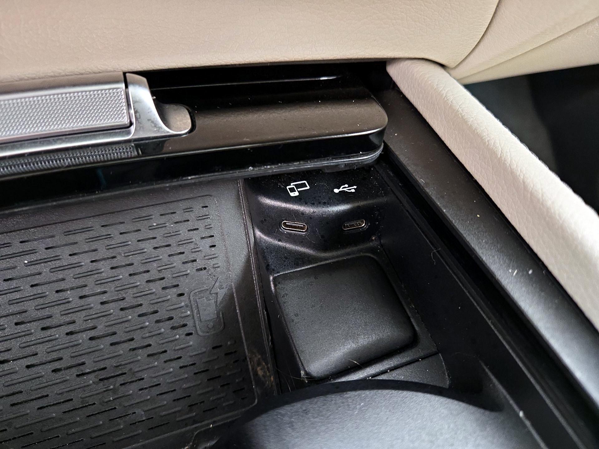 Thumbnail: 2020 Mercedes-Benz GLE - 19