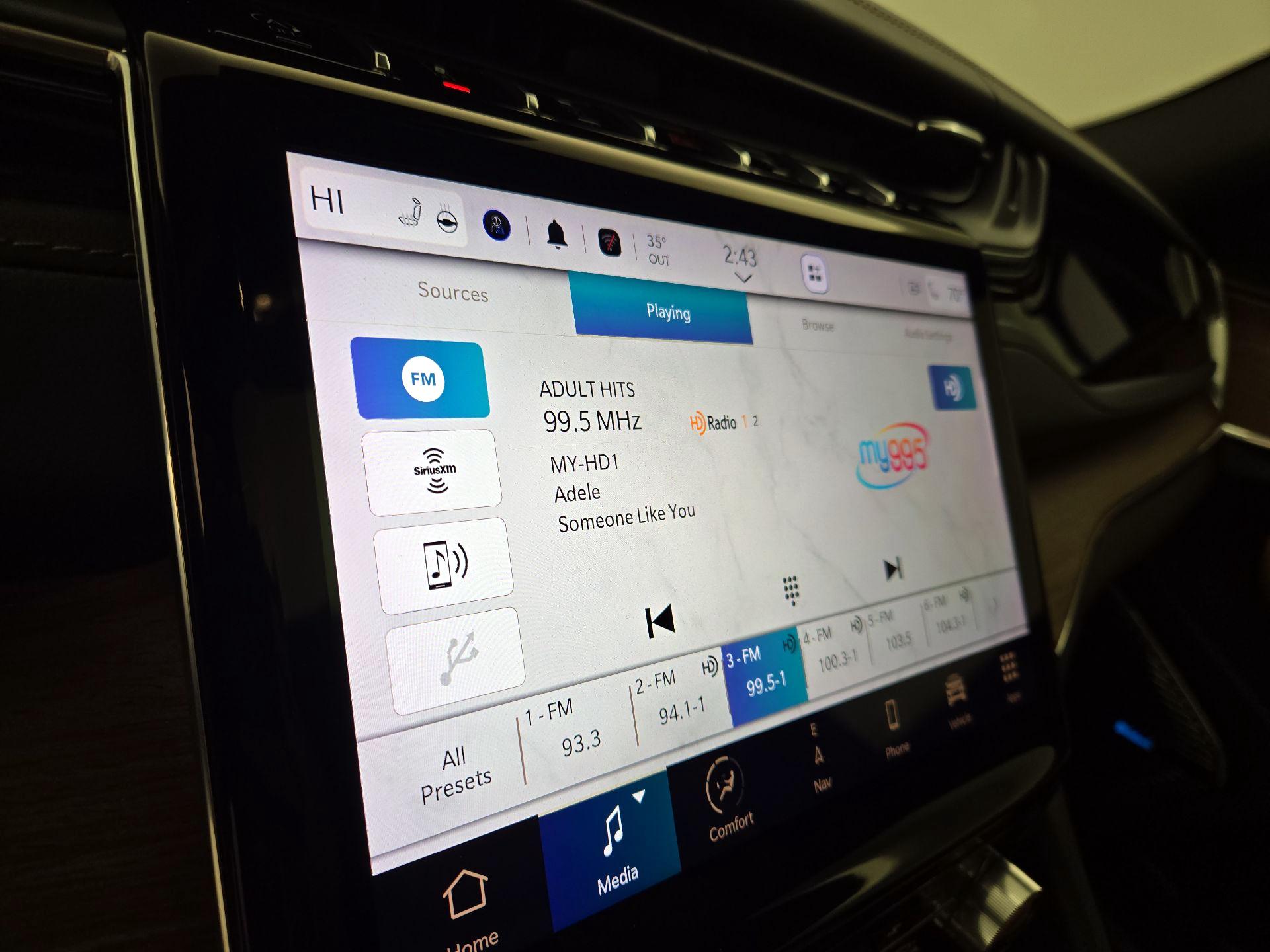 Thumbnail: 2023 Jeep Grand Cherokee L - 16