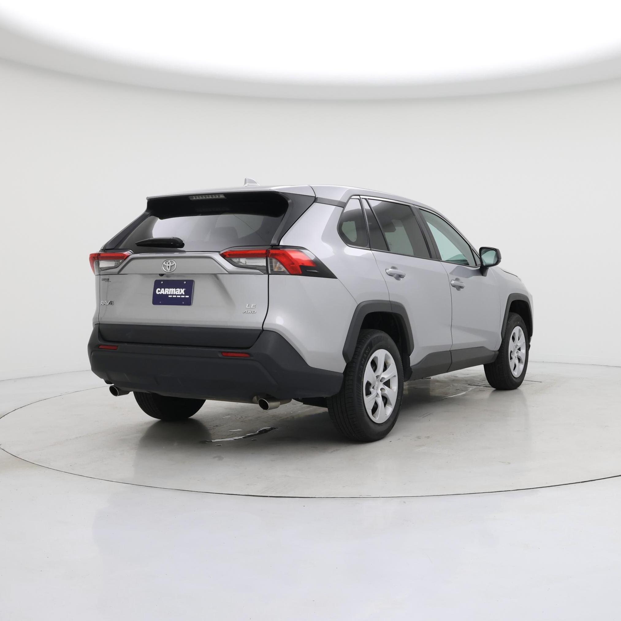 Thumbnail: 2024 Toyota RAV4 - 8