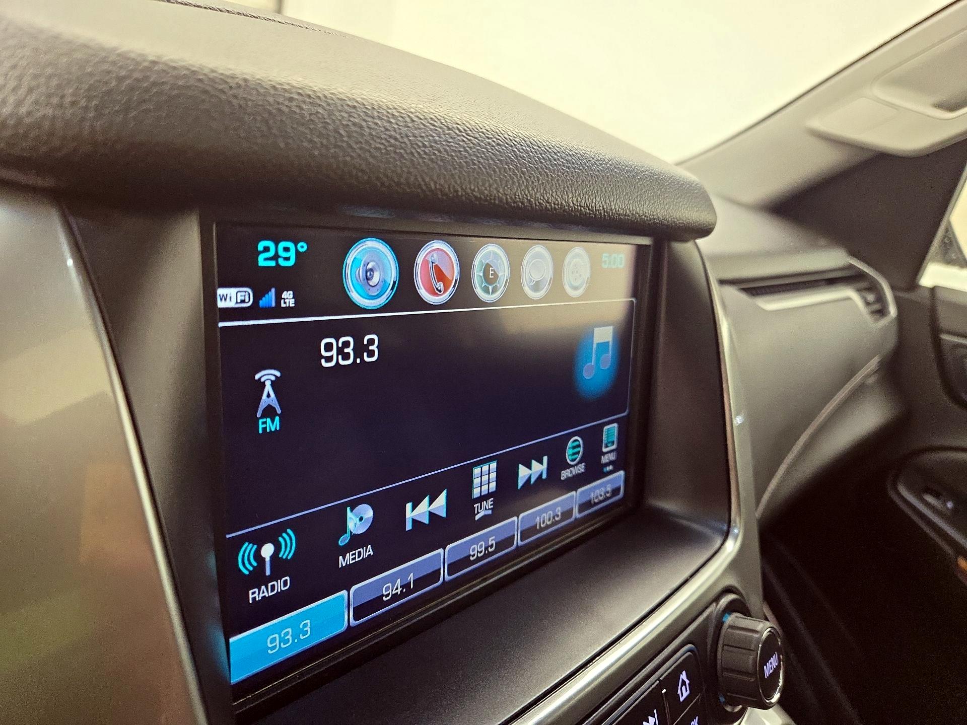 Thumbnail: 2020 Chevrolet Suburban - 16