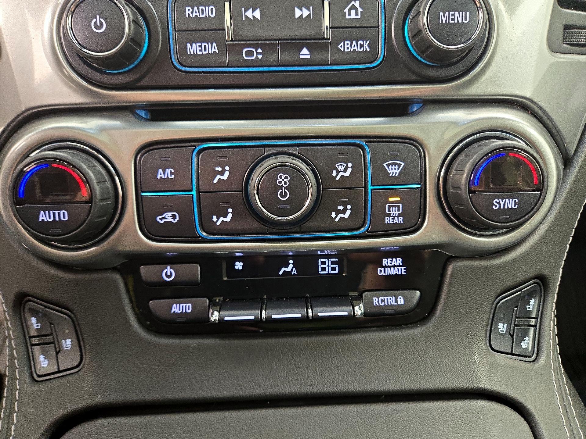 Thumbnail: 2020 Chevrolet Suburban - 17