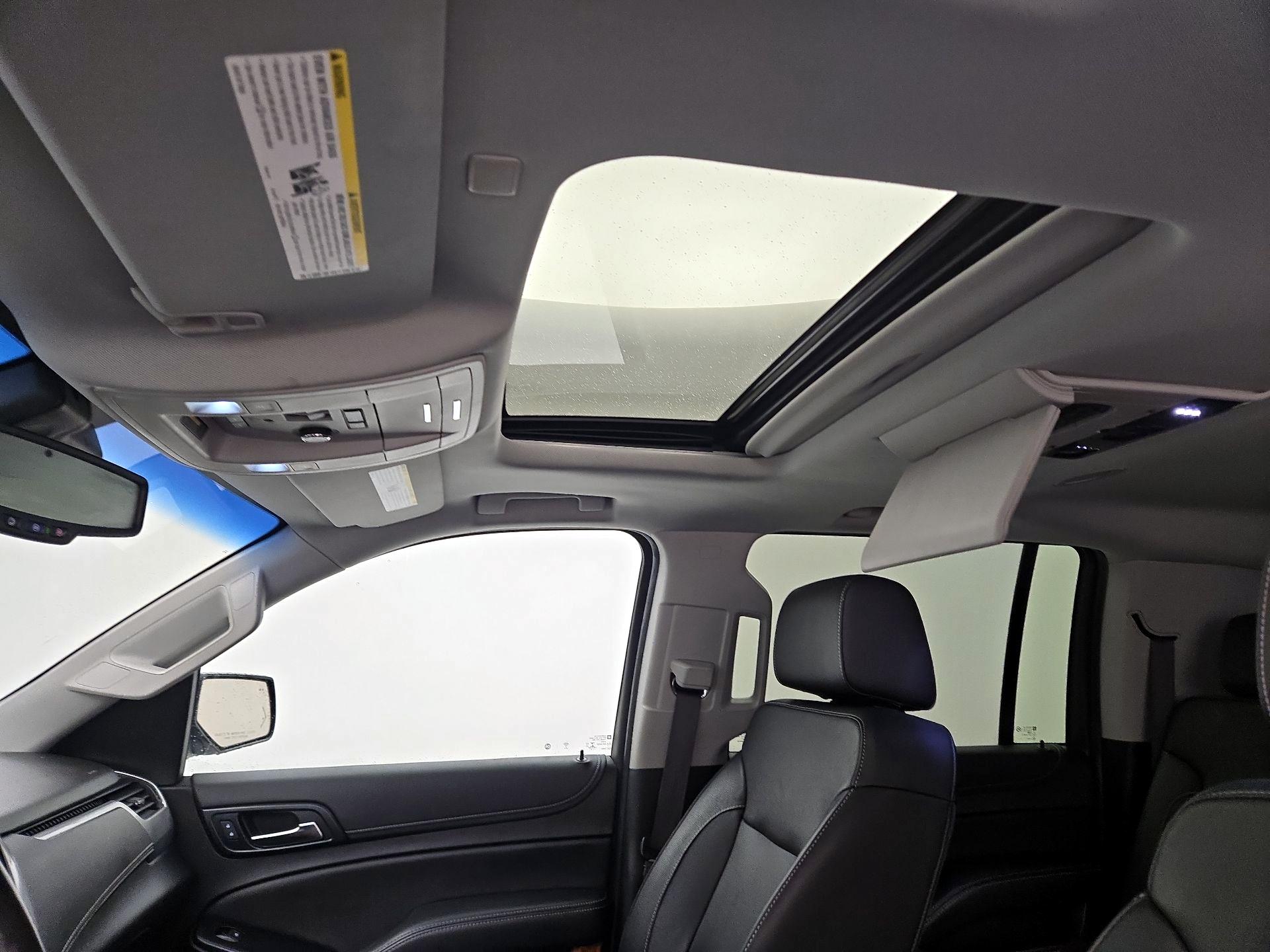 Thumbnail: 2020 Chevrolet Suburban - 20