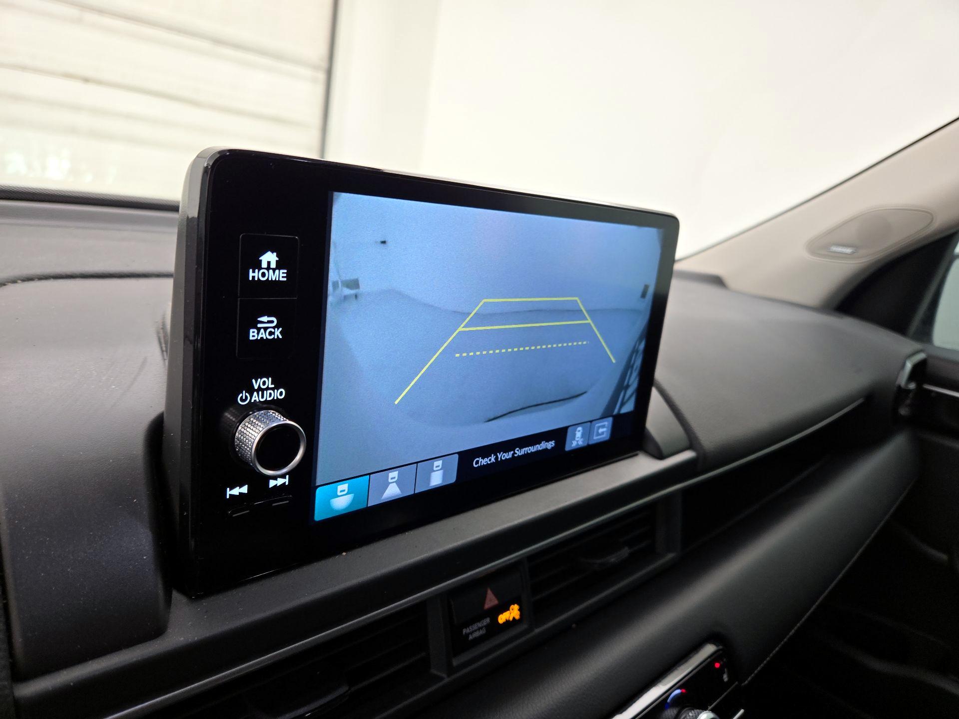 Thumbnail: 2023 Honda Pilot - 15