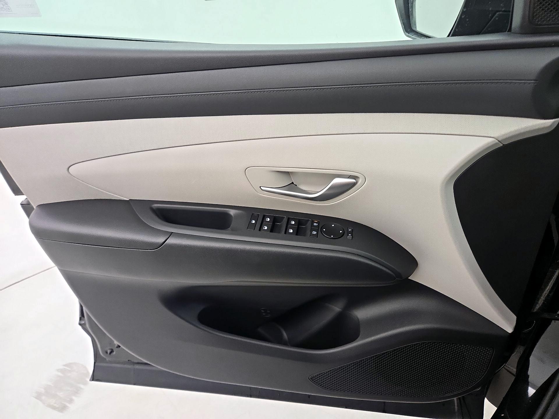 Thumbnail: 2025 Hyundai Tucson - 12