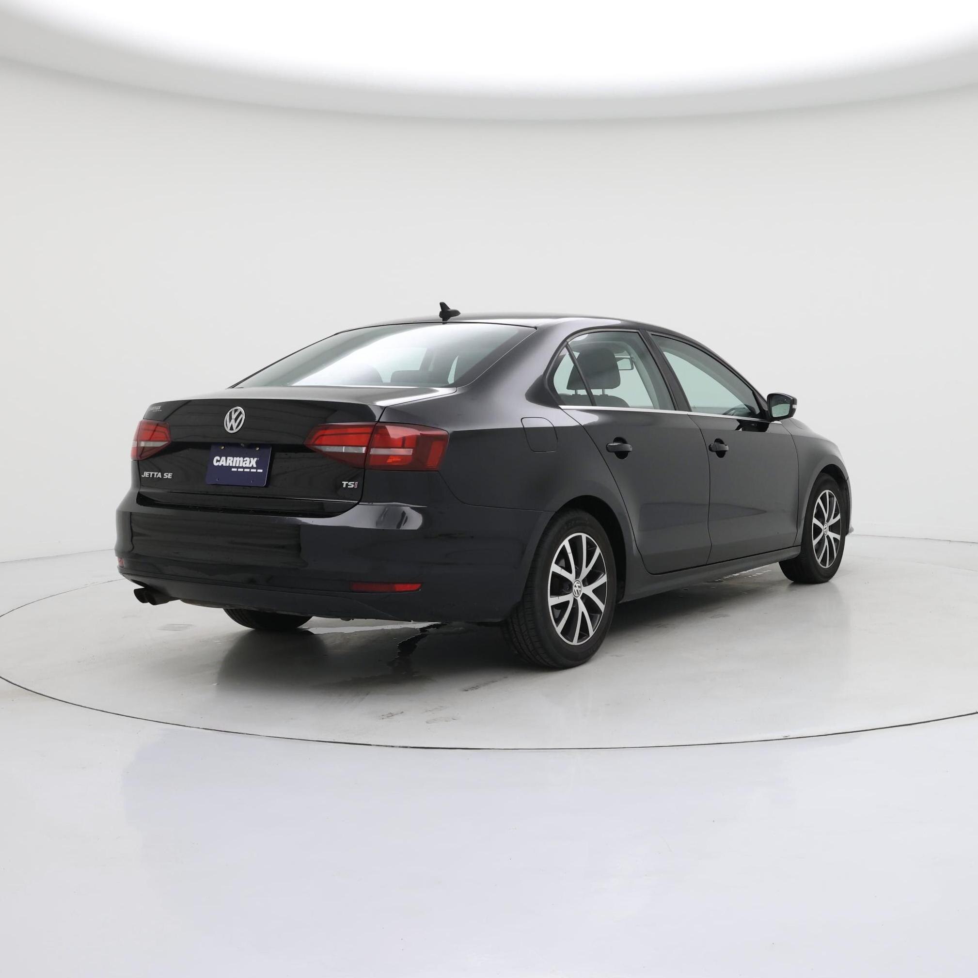 Thumbnail: 2017 Volkswagen Jetta - 8