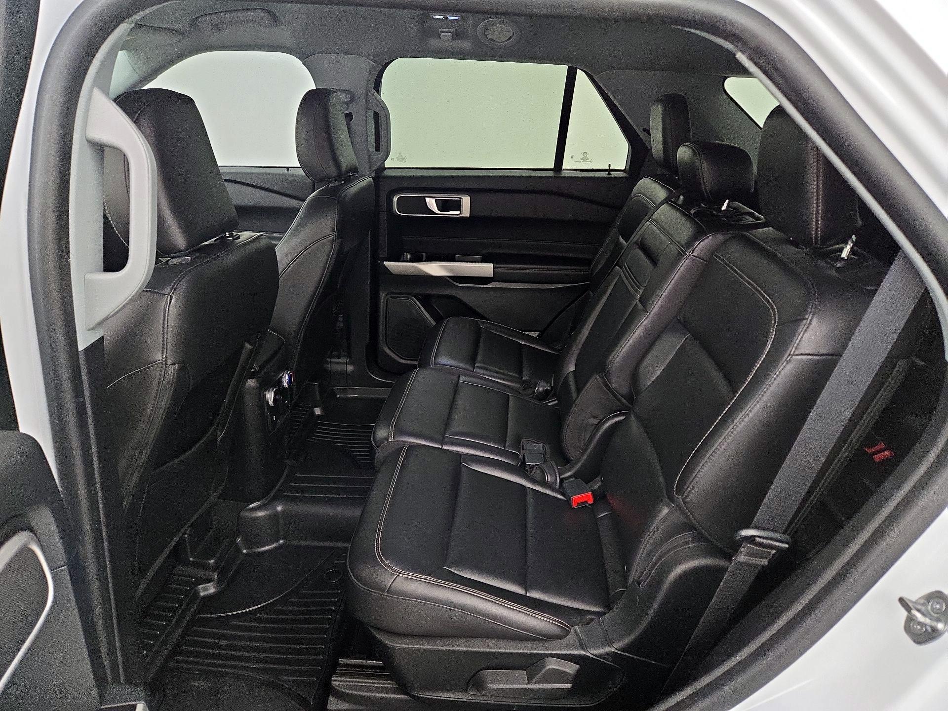 Thumbnail: 2022 Ford Explorer - 19