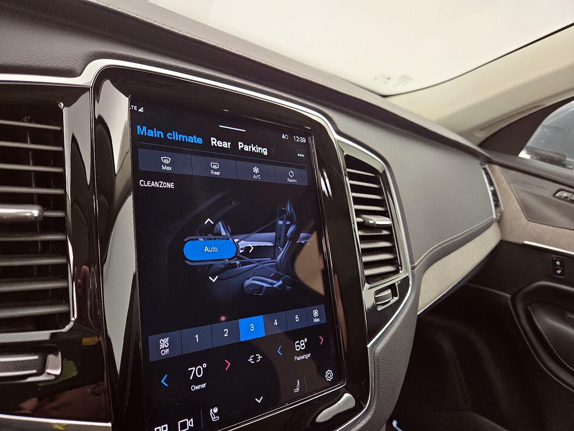 Thumbnail: 2023 Volvo XC90 - 16