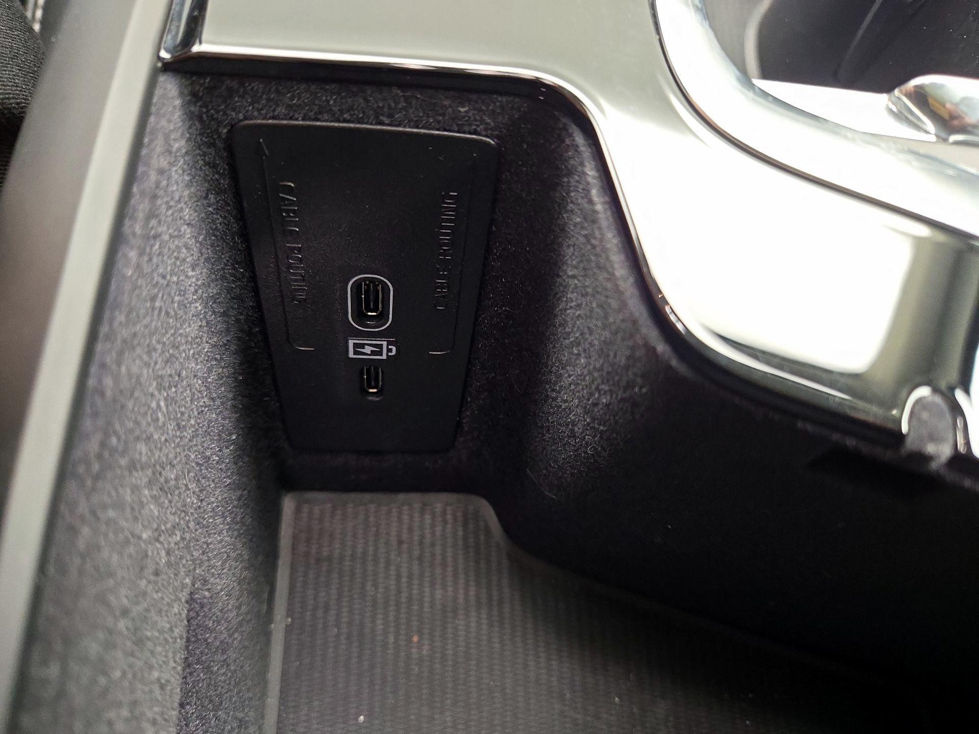 Thumbnail: 2023 Volvo XC90 - 18