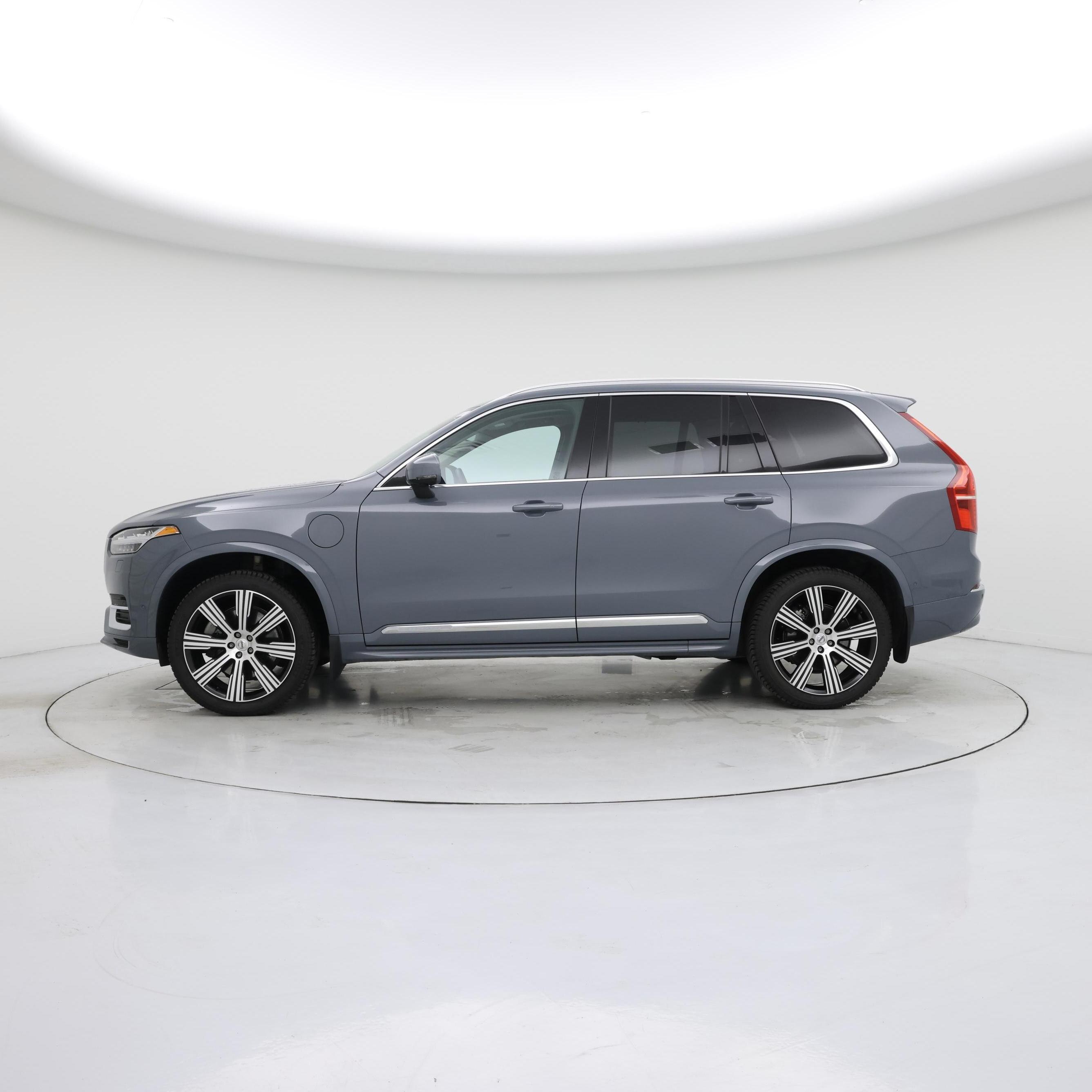 Thumbnail: 2023 Volvo XC90 - 3