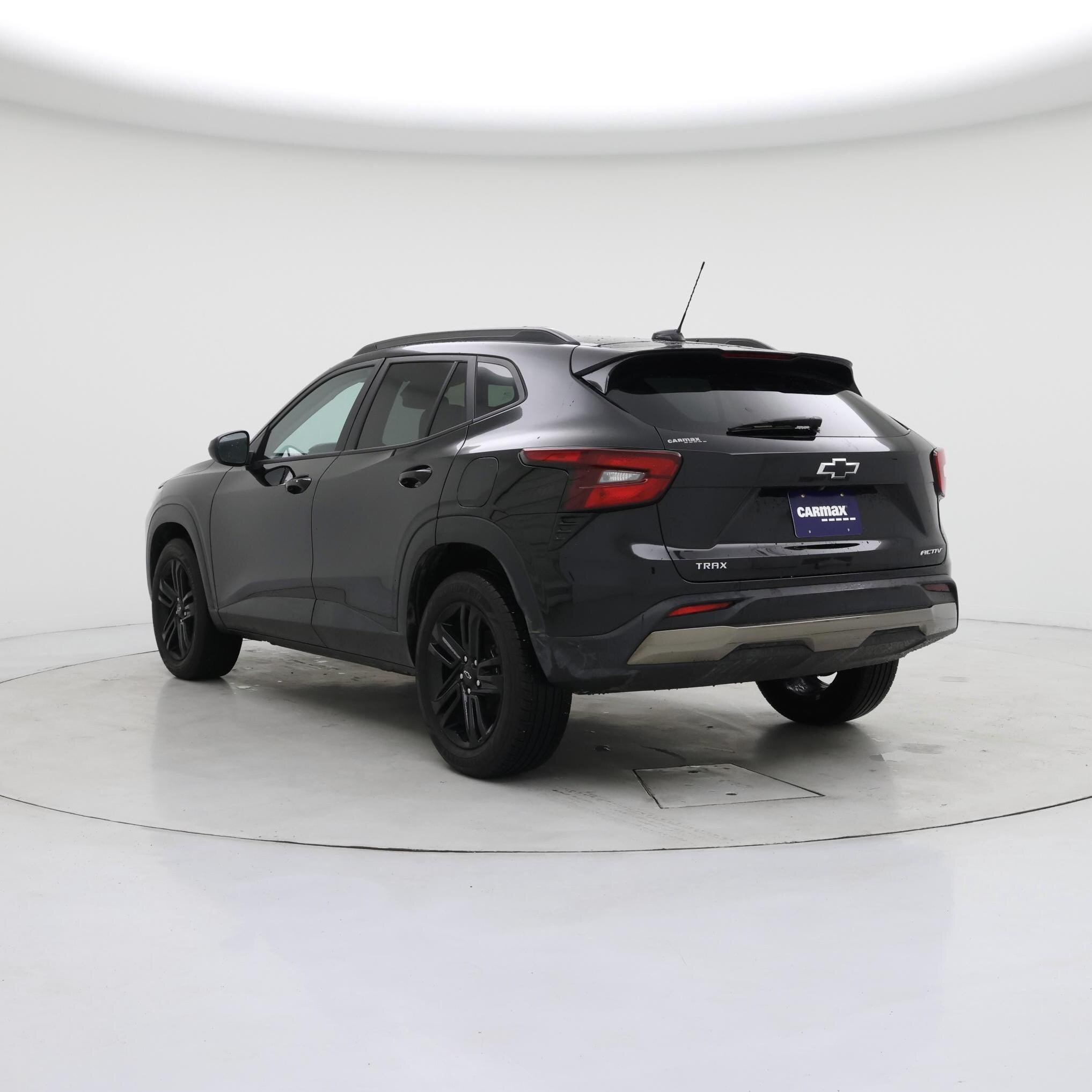 Thumbnail: 2025 Chevrolet Trax - 2