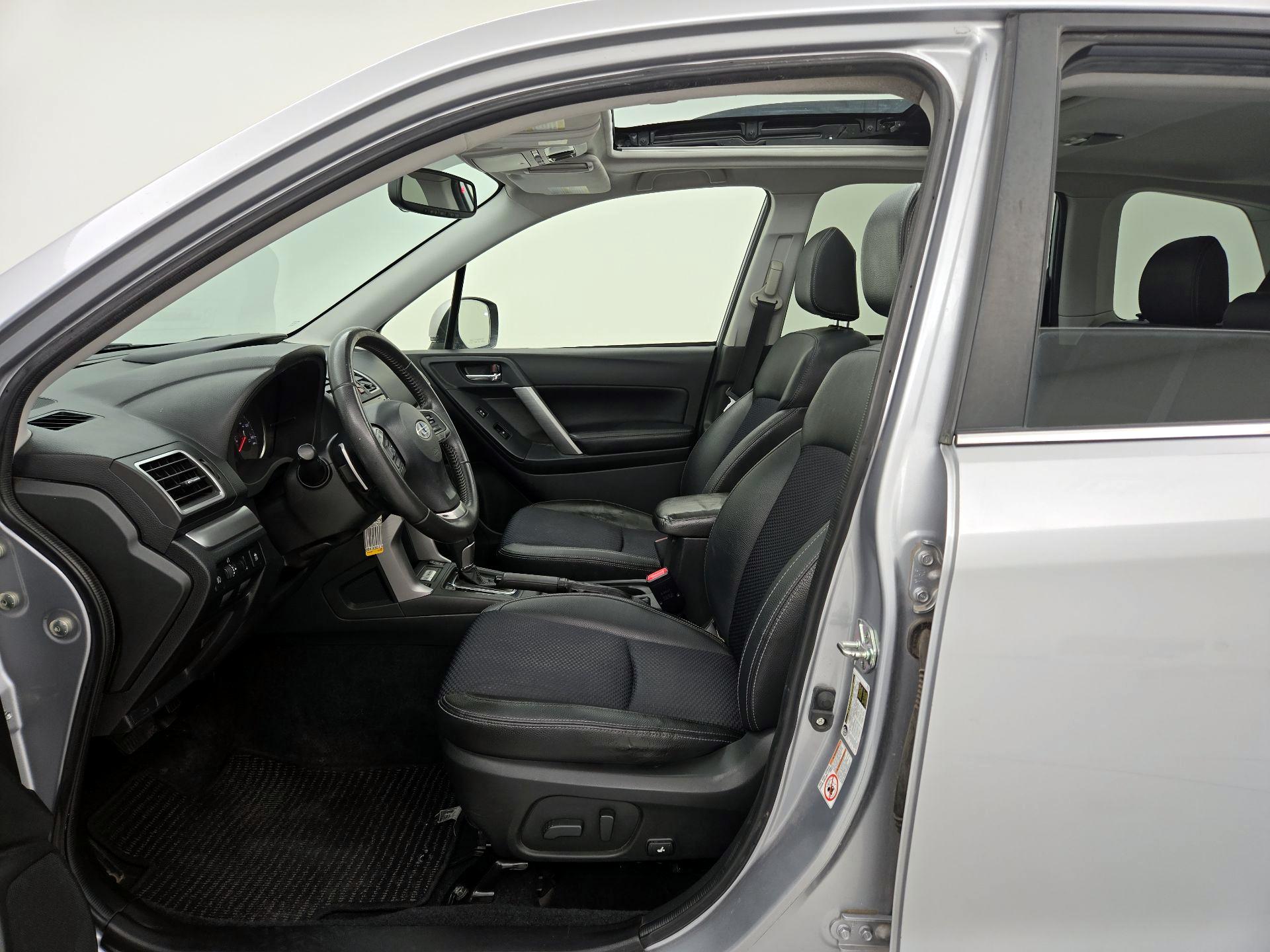 Thumbnail: 2016 Subaru Forester - 11