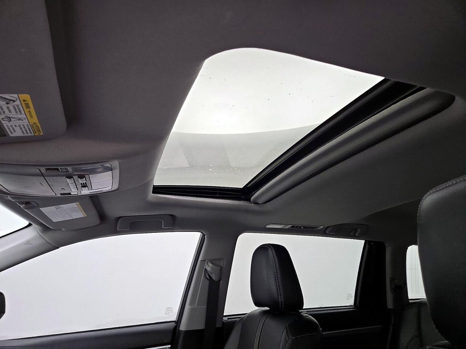 2018 Toyota Highlander SE - Photo 20