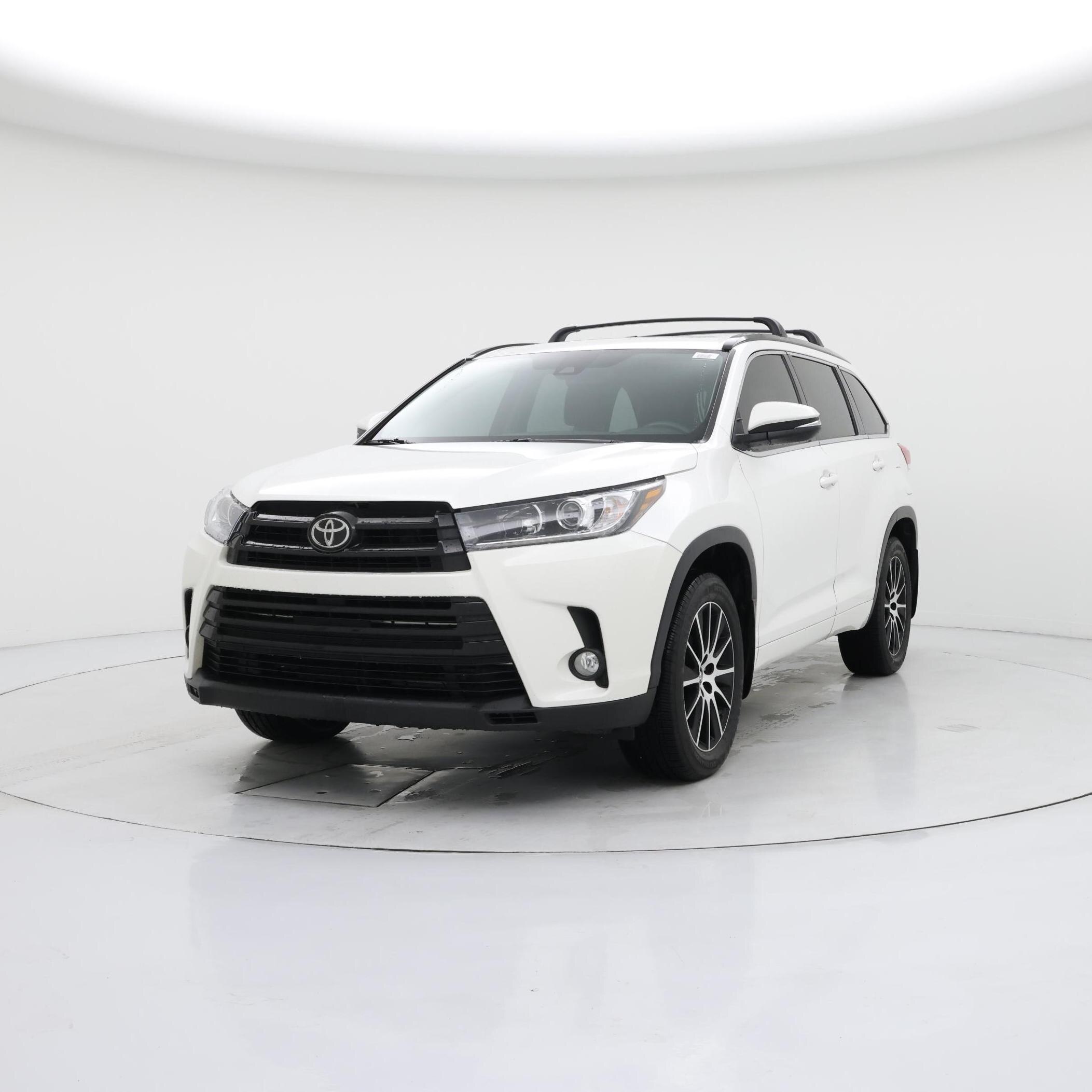 Thumbnail: 2018 Toyota Highlander - 4