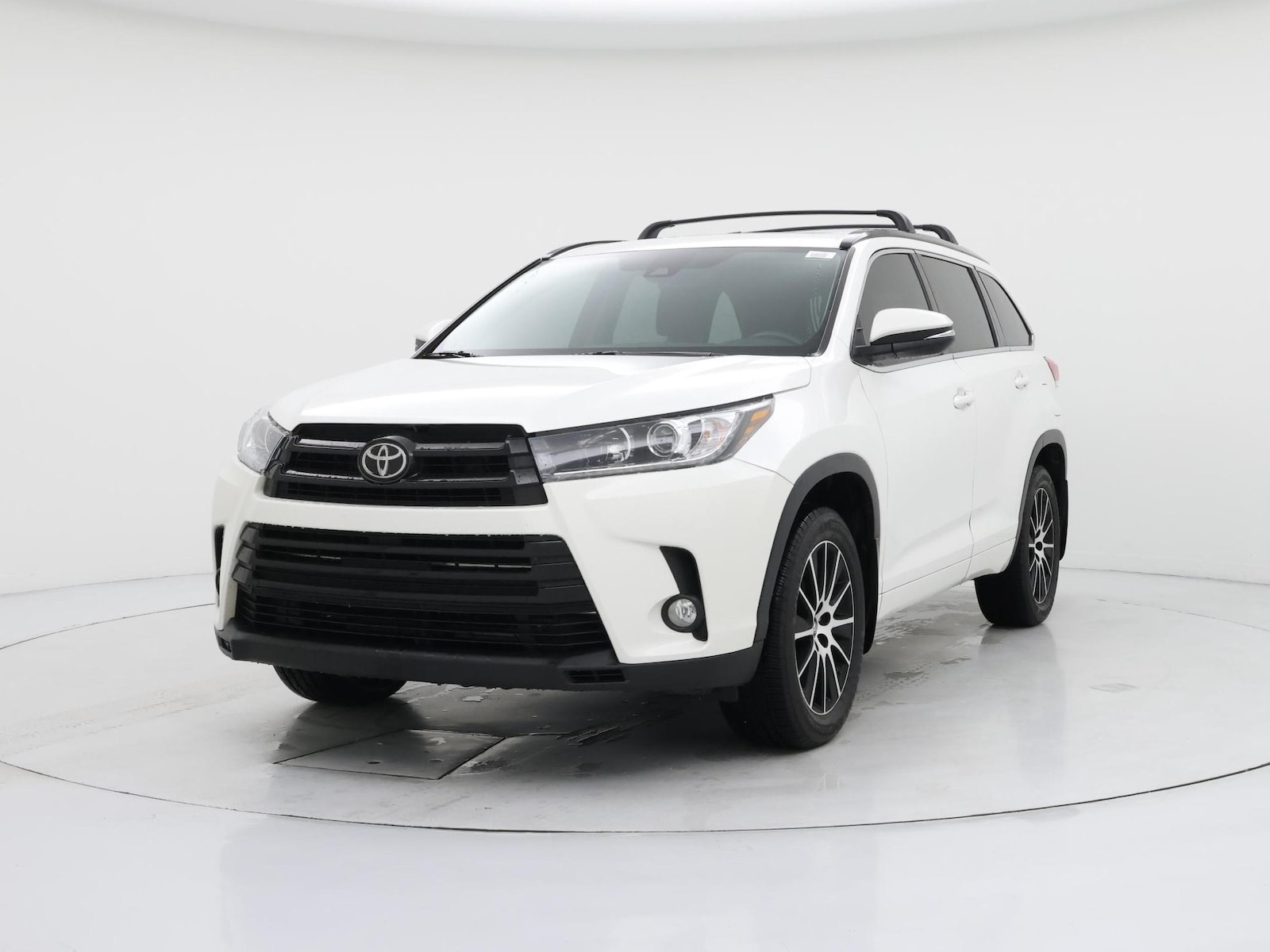 2018 Toyota Highlander SE - Photo 5