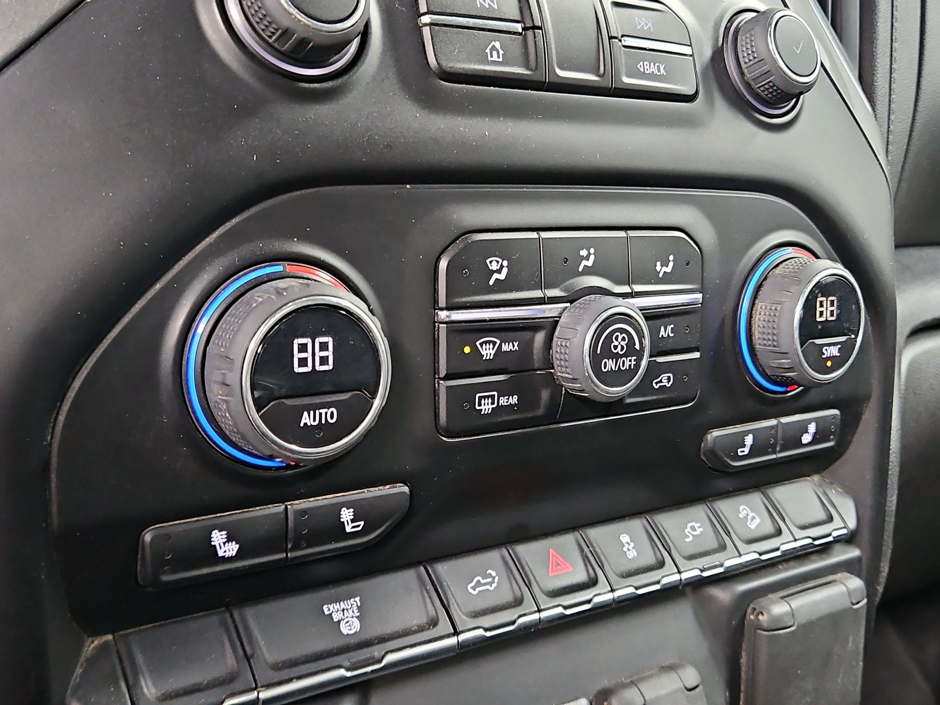 Thumbnail: 2023 Chevrolet Silverado 2500 - 16