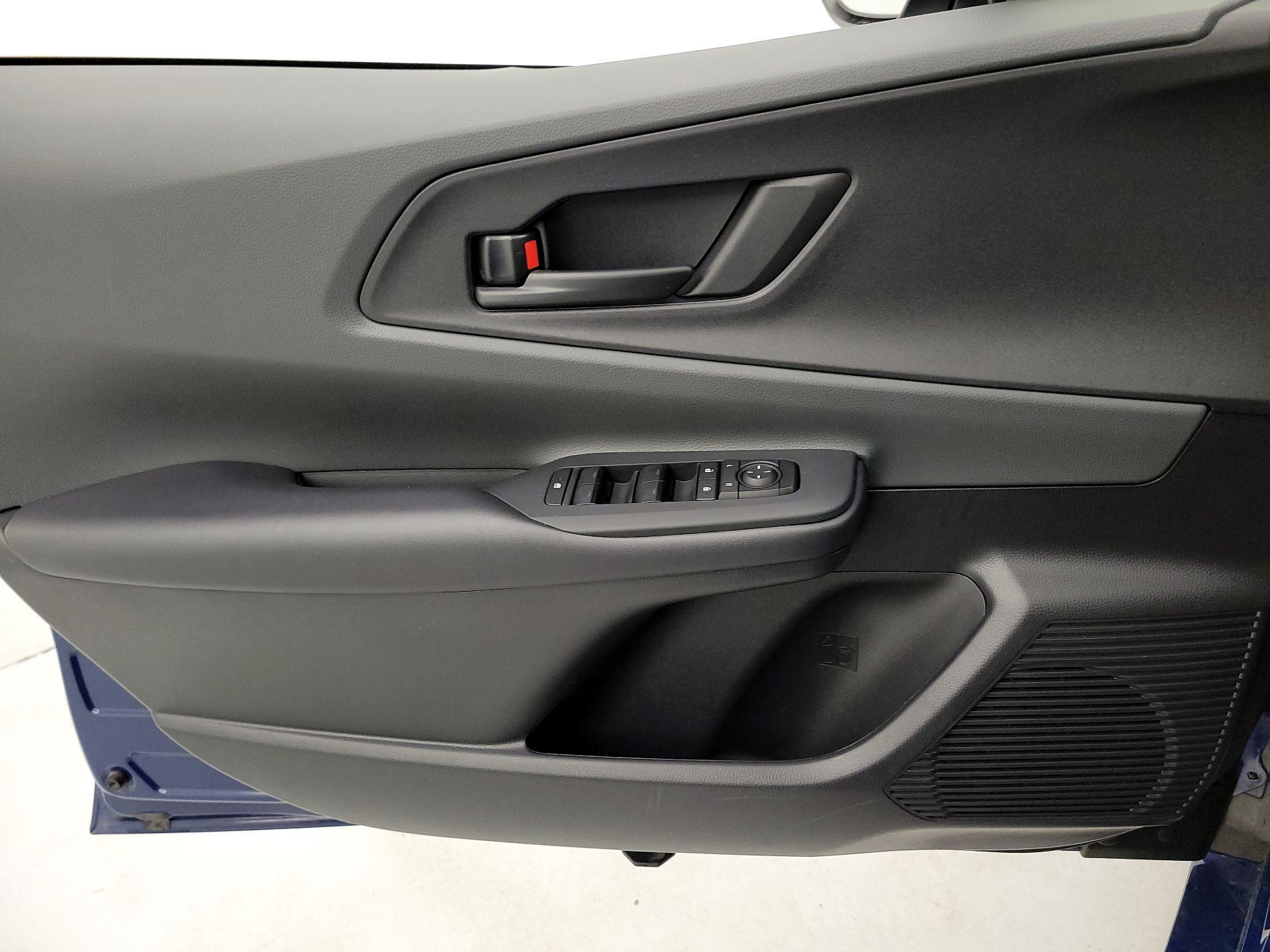 Thumbnail: 2024 Toyota Prius - 12