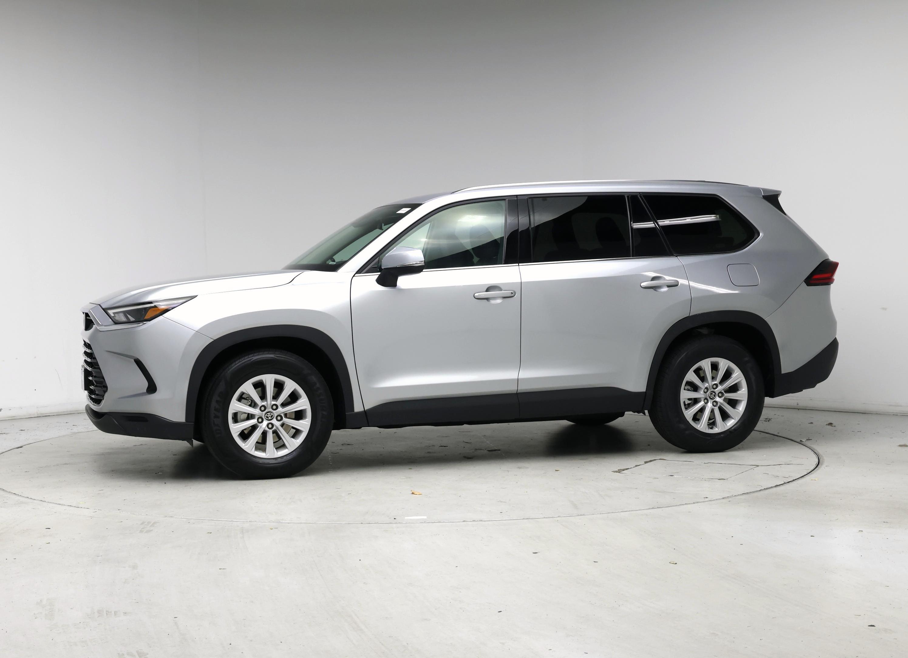 Thumbnail: 2025 Toyota Grand Highlander - 3