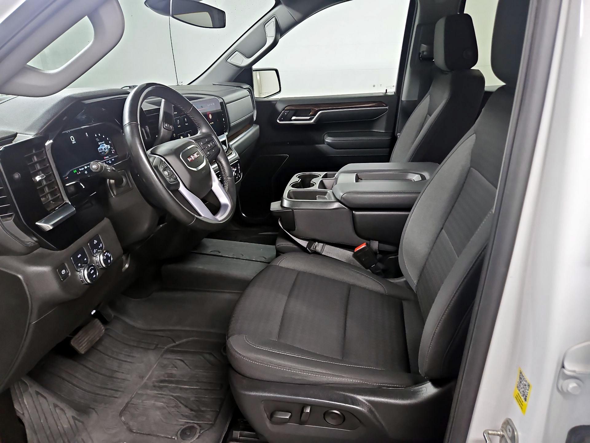 Thumbnail: 2023 GMC Sierra 1500 - 11