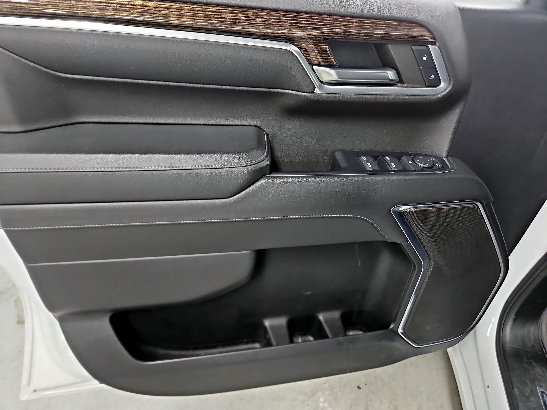 Thumbnail: 2023 GMC Sierra 1500 - 12