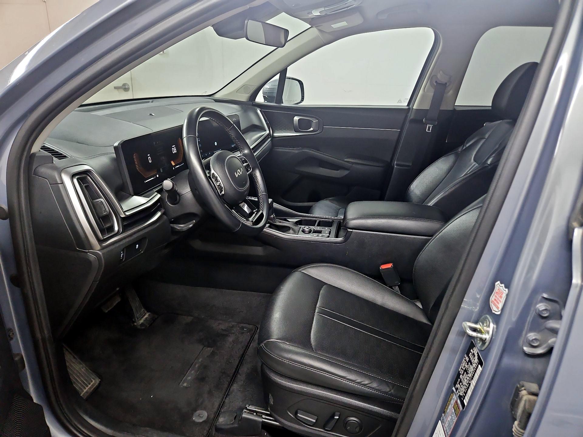 Thumbnail: 2024 Kia Sorento - 11