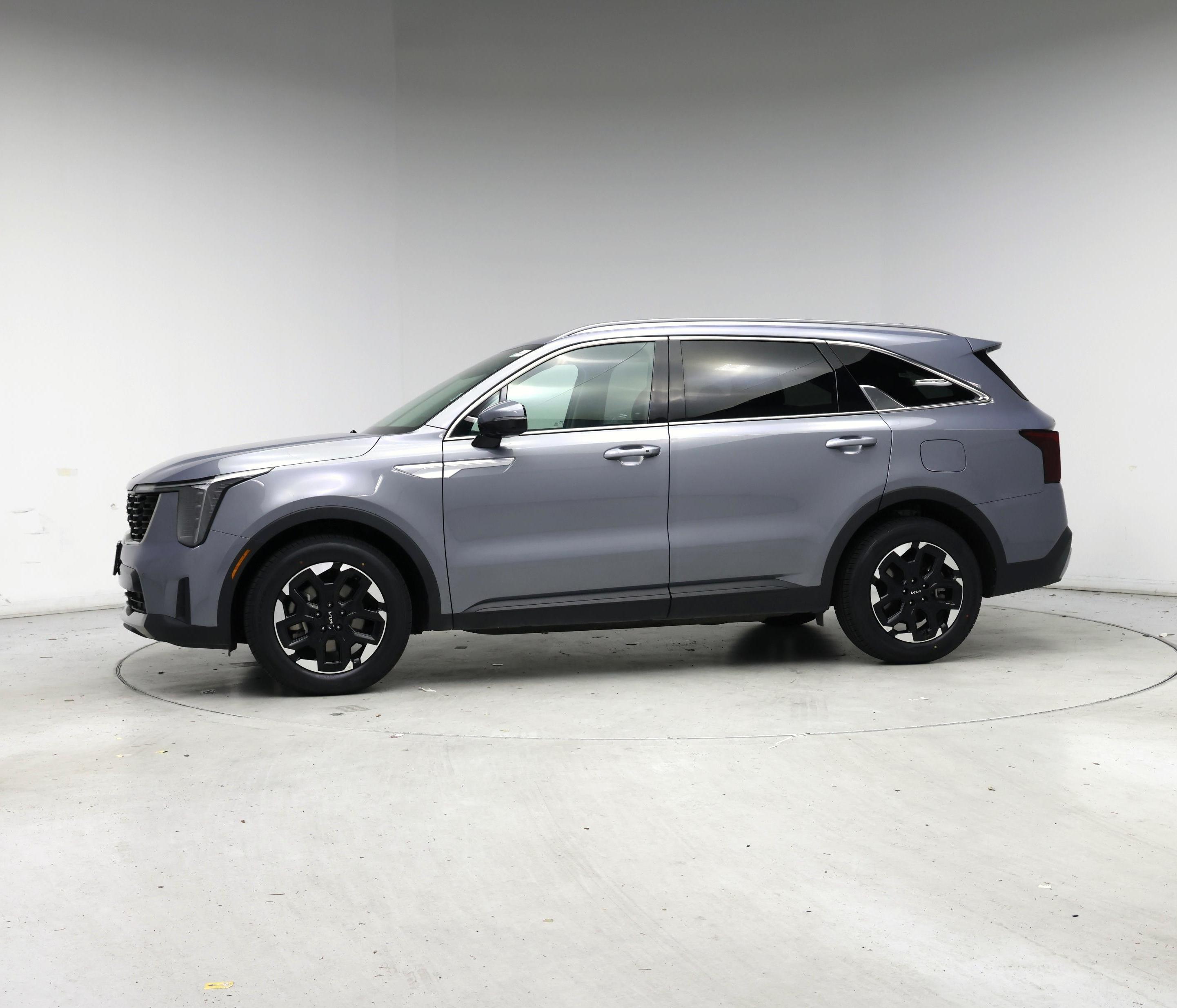 Thumbnail: 2024 Kia Sorento - 3