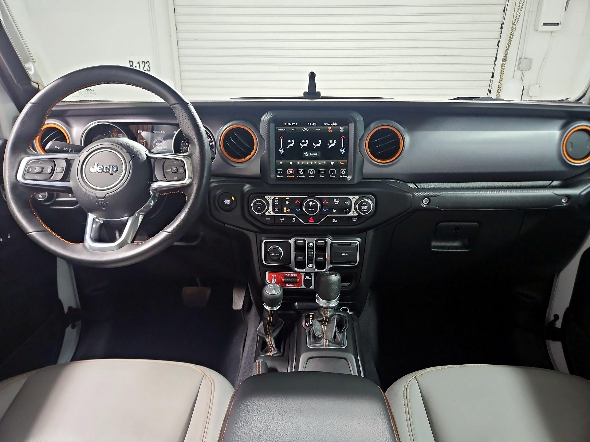 Thumbnail: 2023 Jeep Gladiator - 9