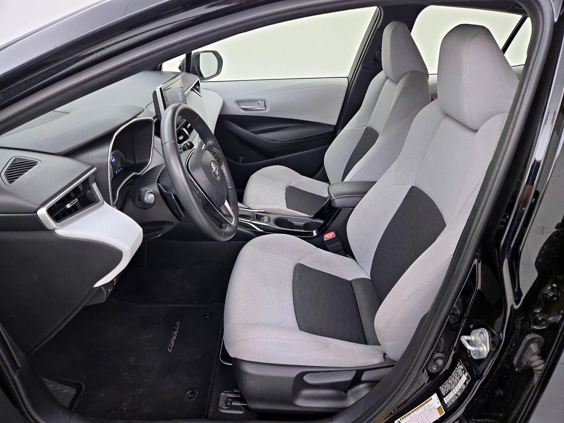 Thumbnail: 2022 Toyota Corolla - 11