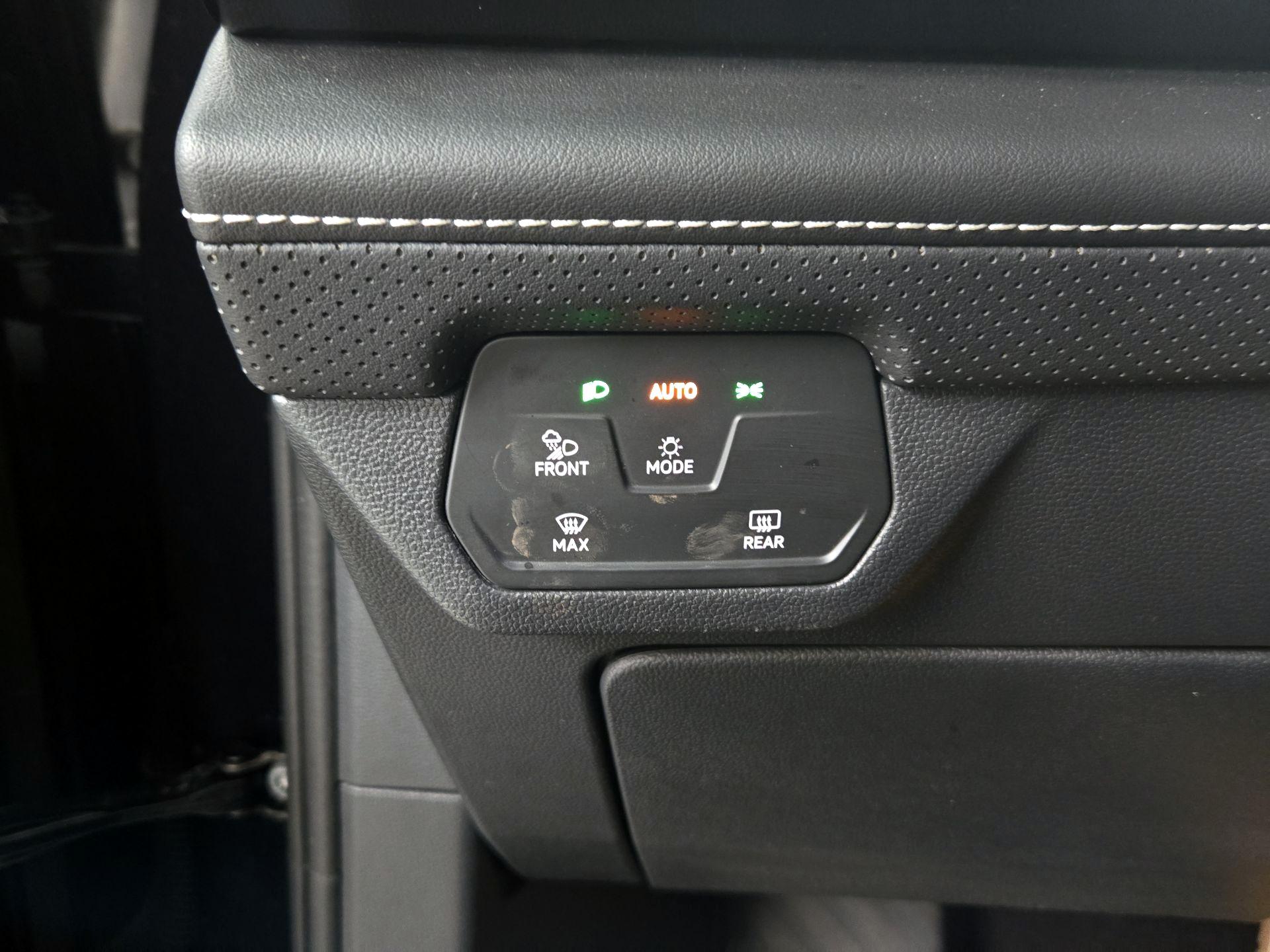 Thumbnail: 2024 Volkswagen Atlas - 13