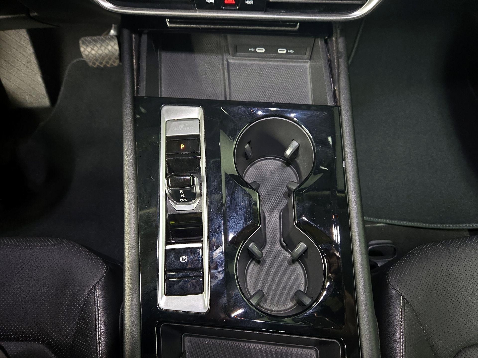 Thumbnail: 2024 Volkswagen Atlas - 17