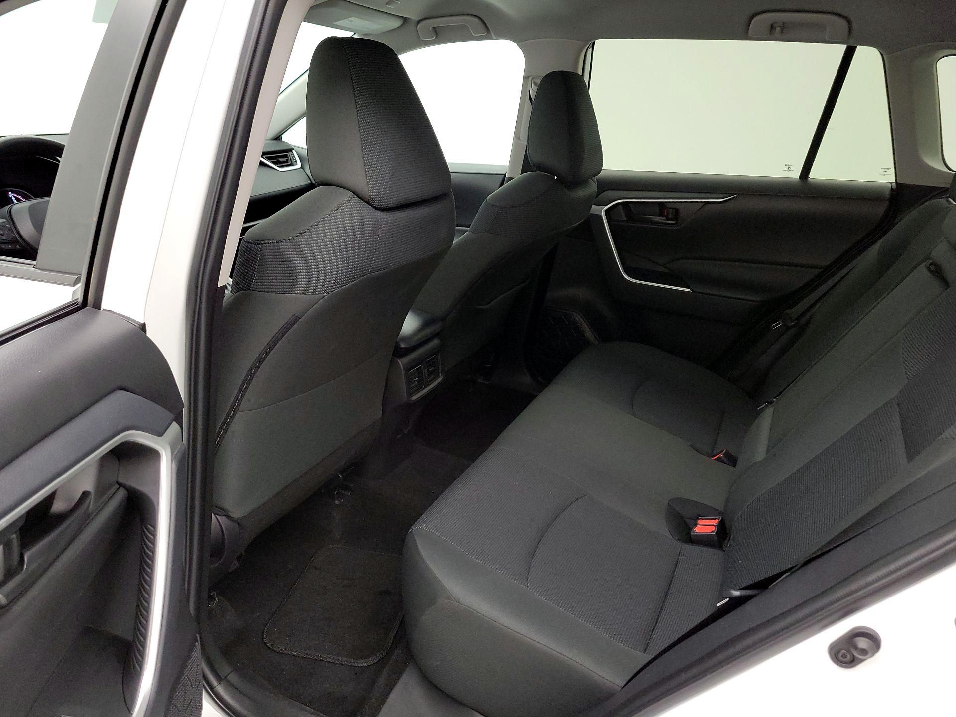 Thumbnail: 2025 Toyota RAV4 - 19