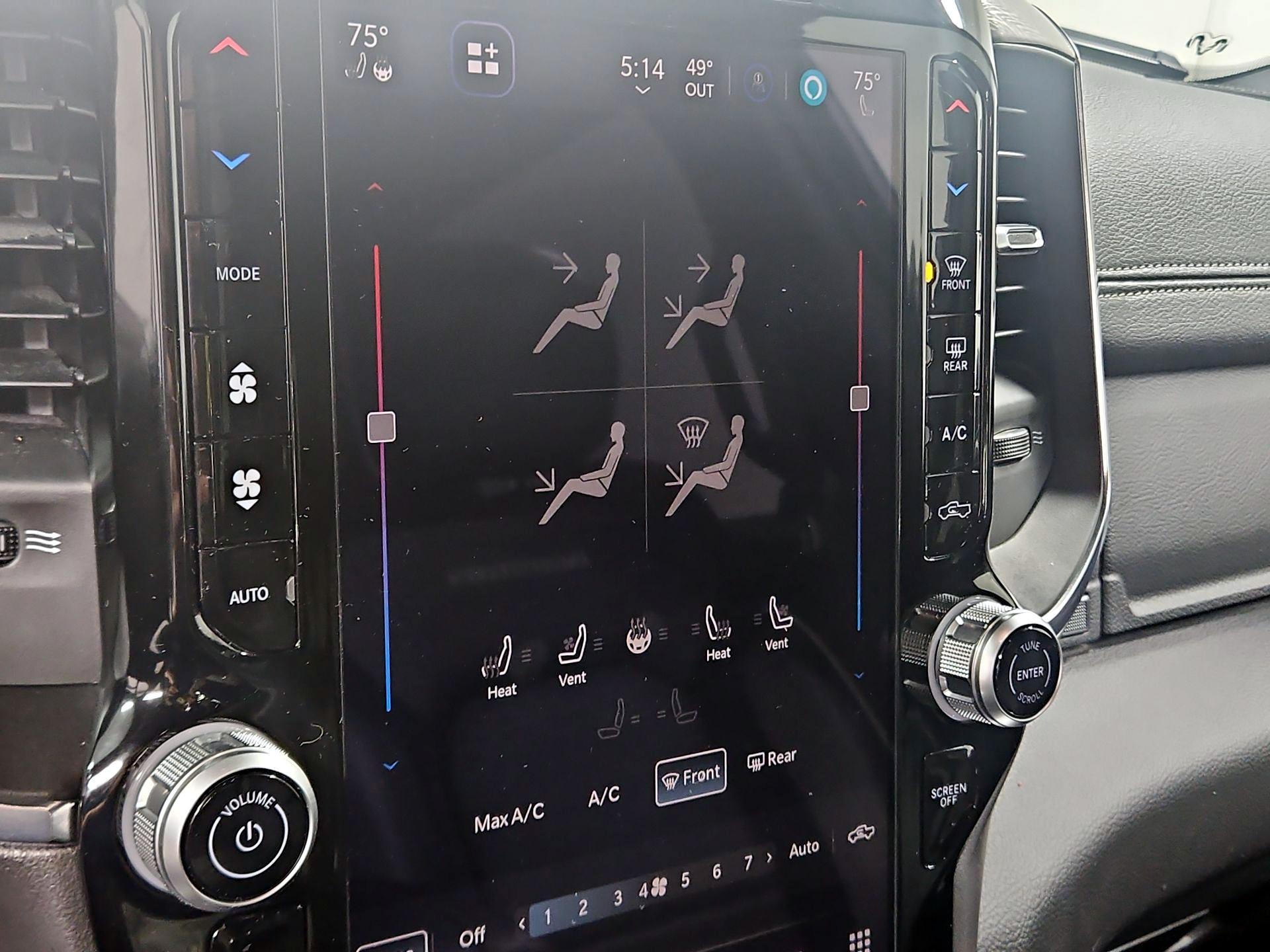 Thumbnail: 2025 RAM 1500 - 17