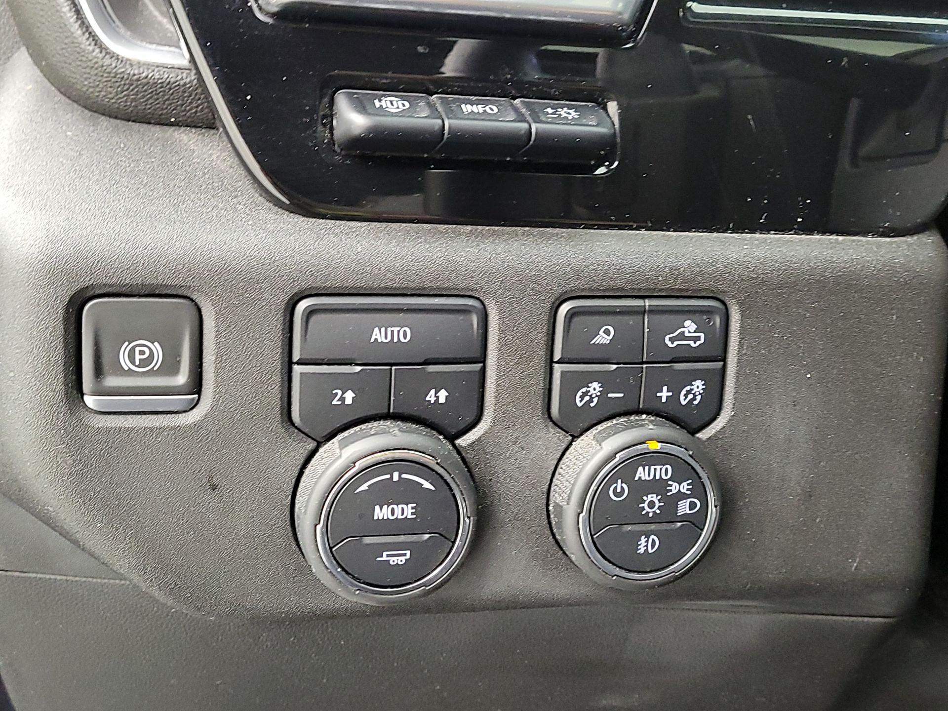 Thumbnail: 2023 Chevrolet Silverado 1500 - 13