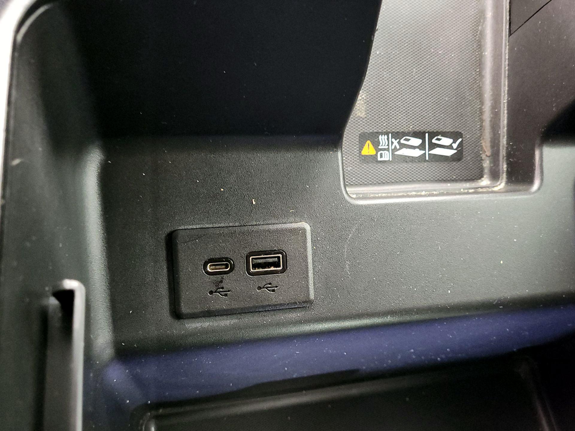 Thumbnail: 2023 Chevrolet Silverado 1500 - 18