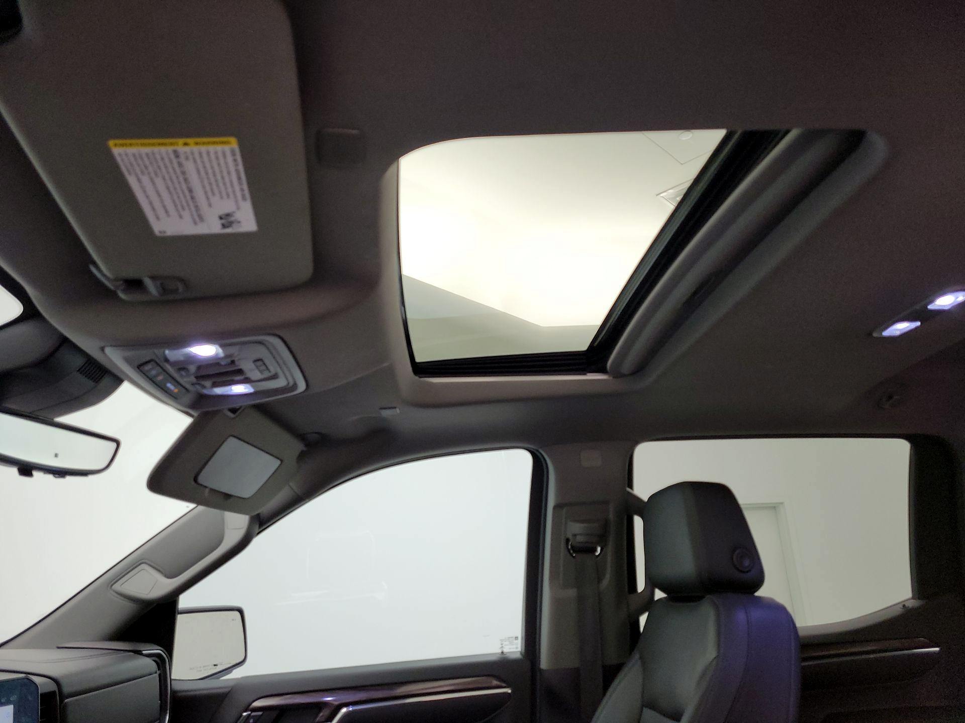 Thumbnail: 2023 Chevrolet Silverado 1500 - 19