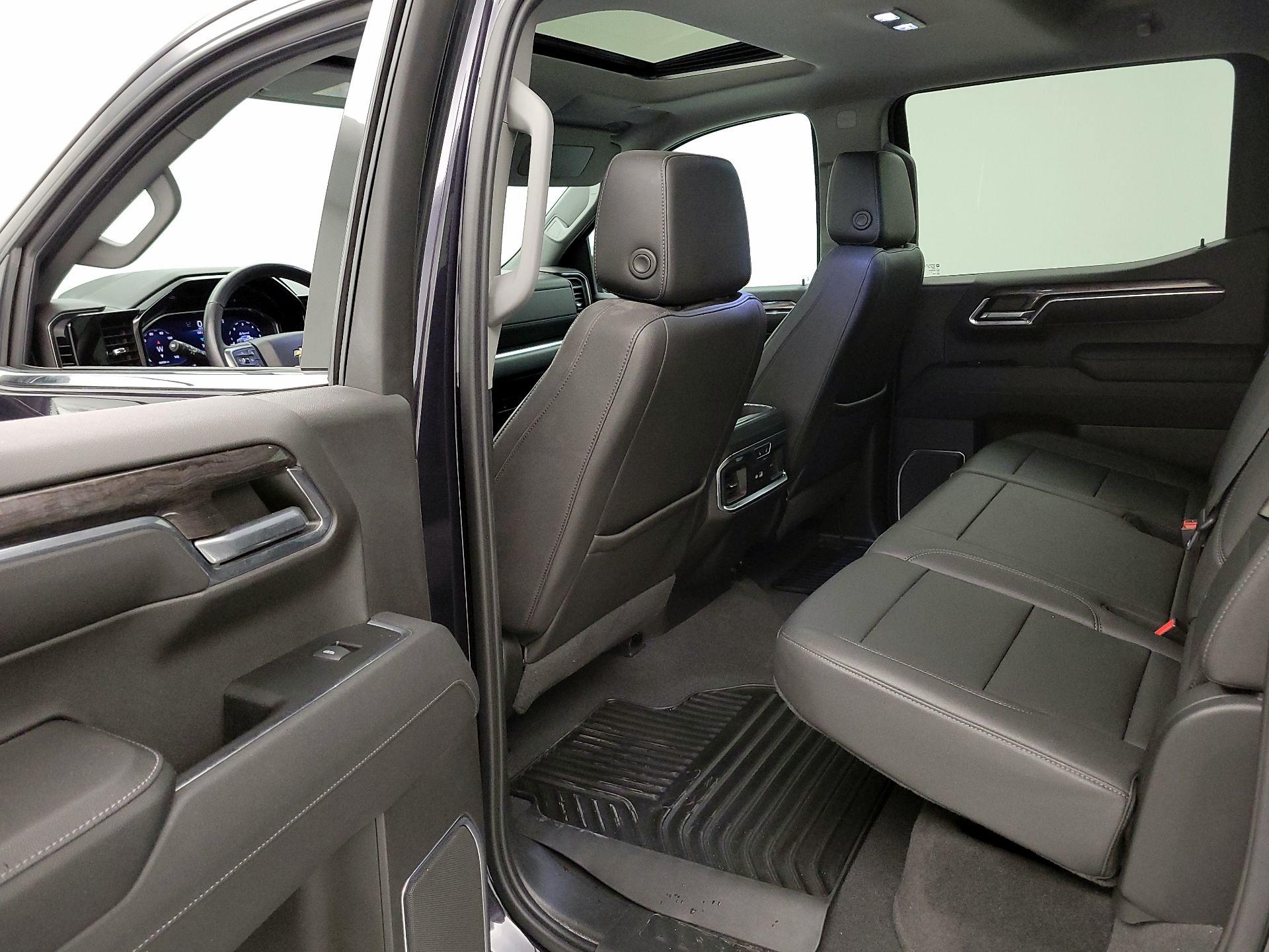 Thumbnail: 2023 Chevrolet Silverado 1500 - 20