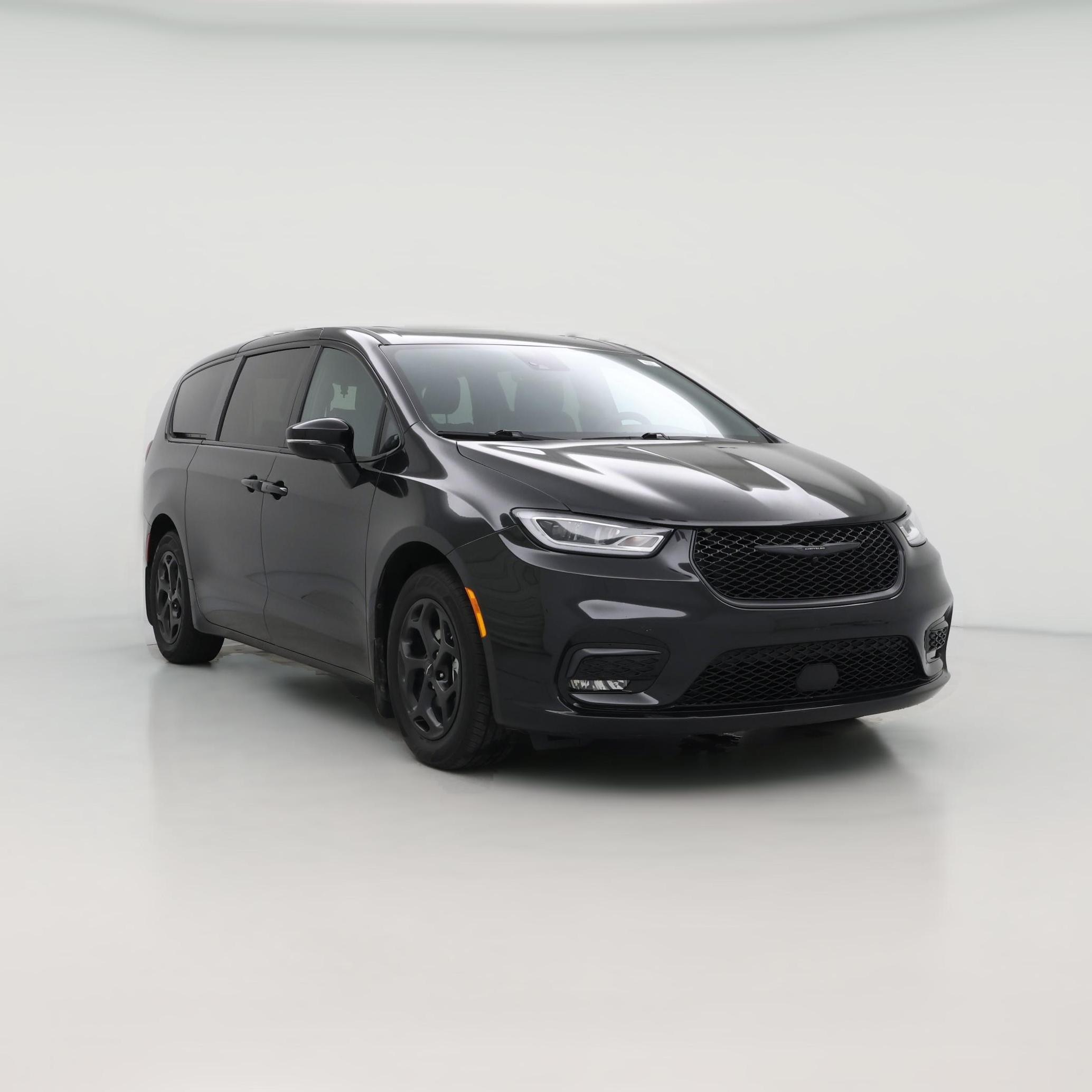 Thumbnail: 2023 Chrysler Pacifica - 1