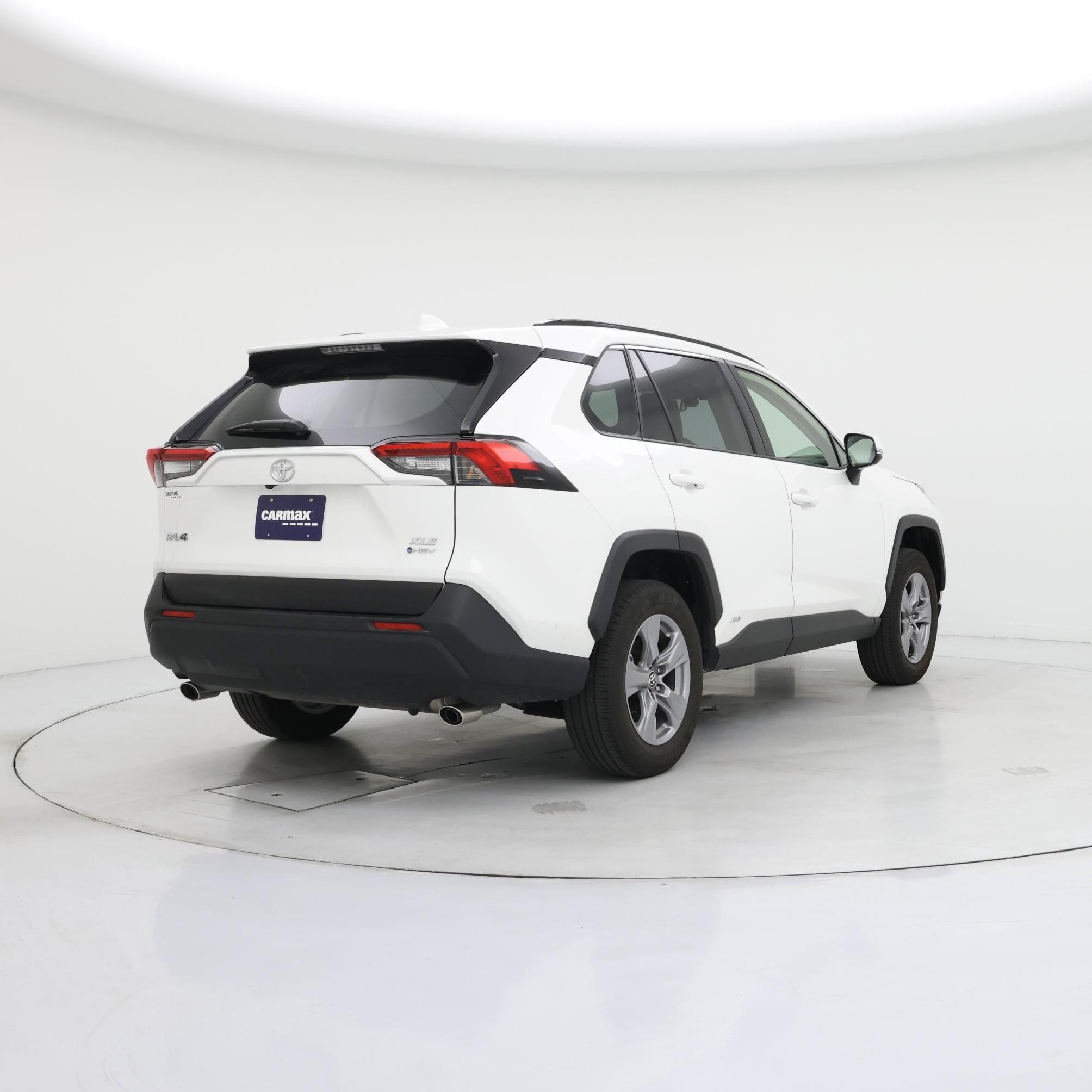 Thumbnail: 2025 Toyota RAV4 - 8