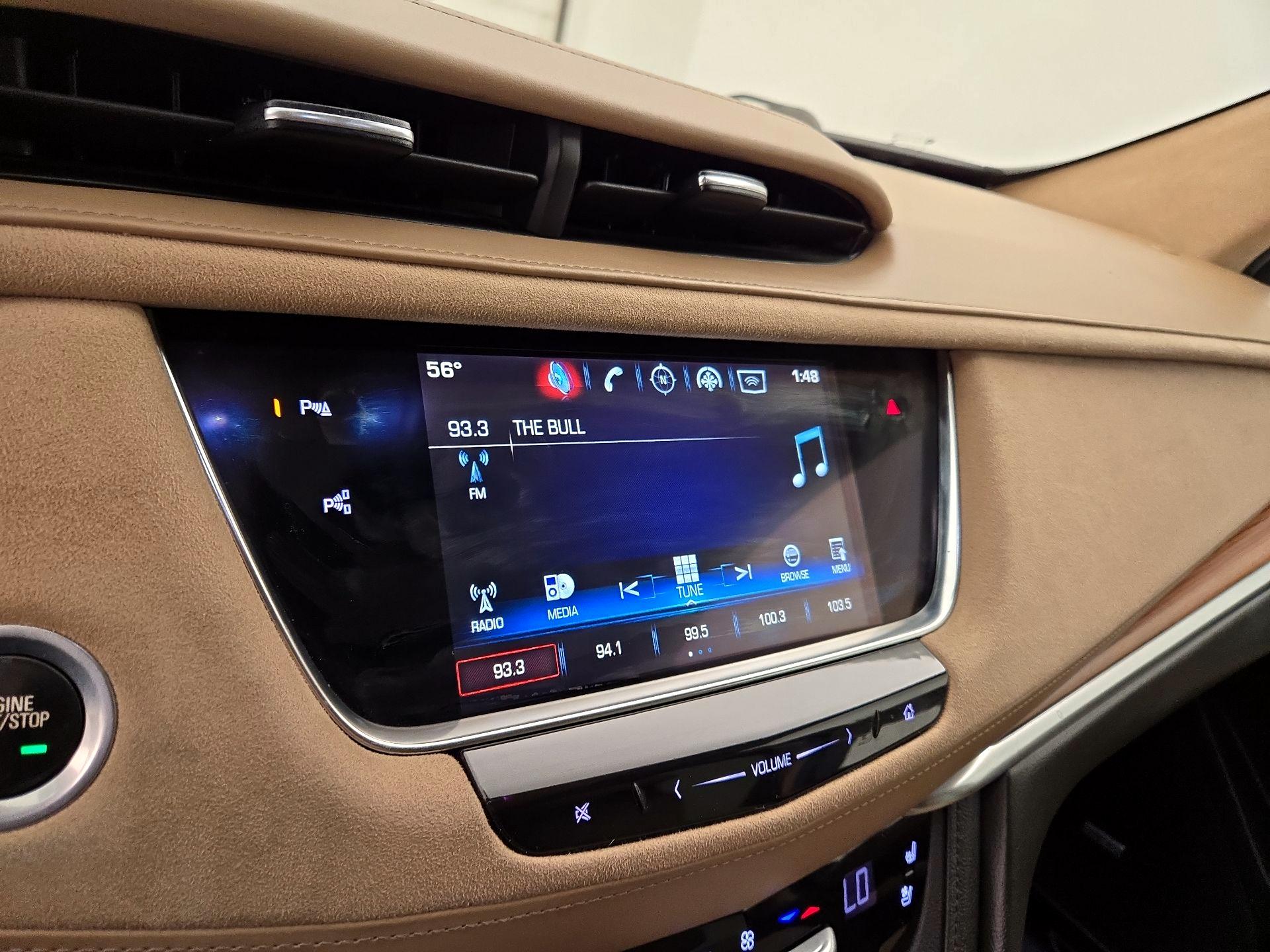 Thumbnail: 2017 Cadillac XT5 - 16