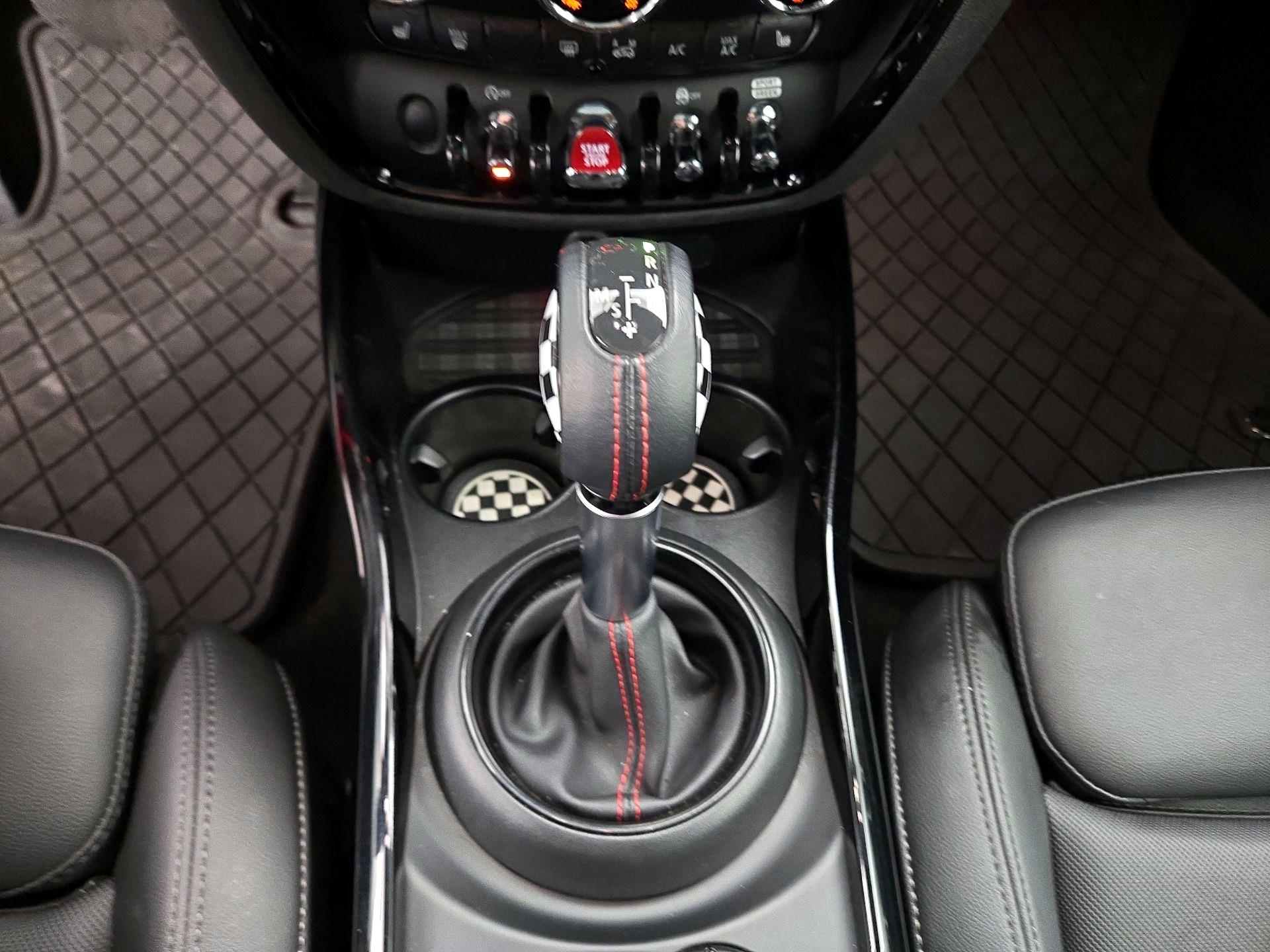 Thumbnail: 2019 MINI Cooper Clubman - 18