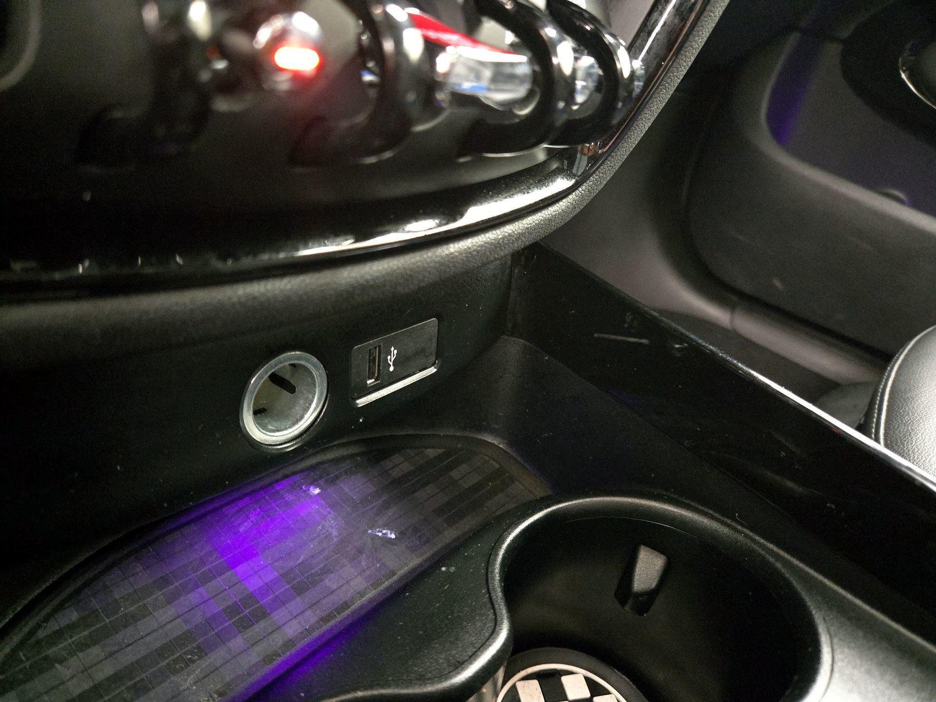 Thumbnail: 2019 MINI Cooper Clubman - 19