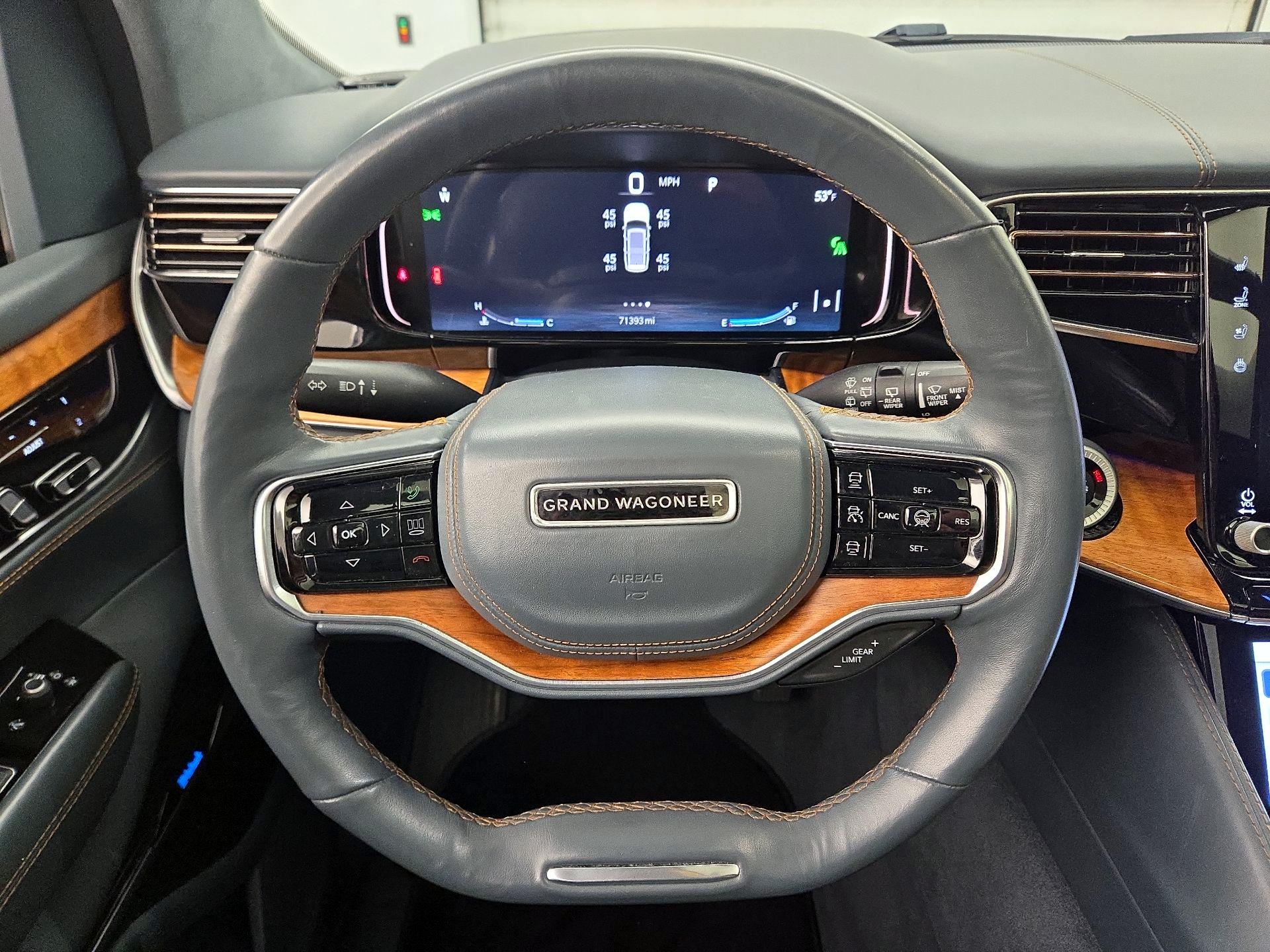 Thumbnail: 2022 Jeep Grand Wagoneer - 10