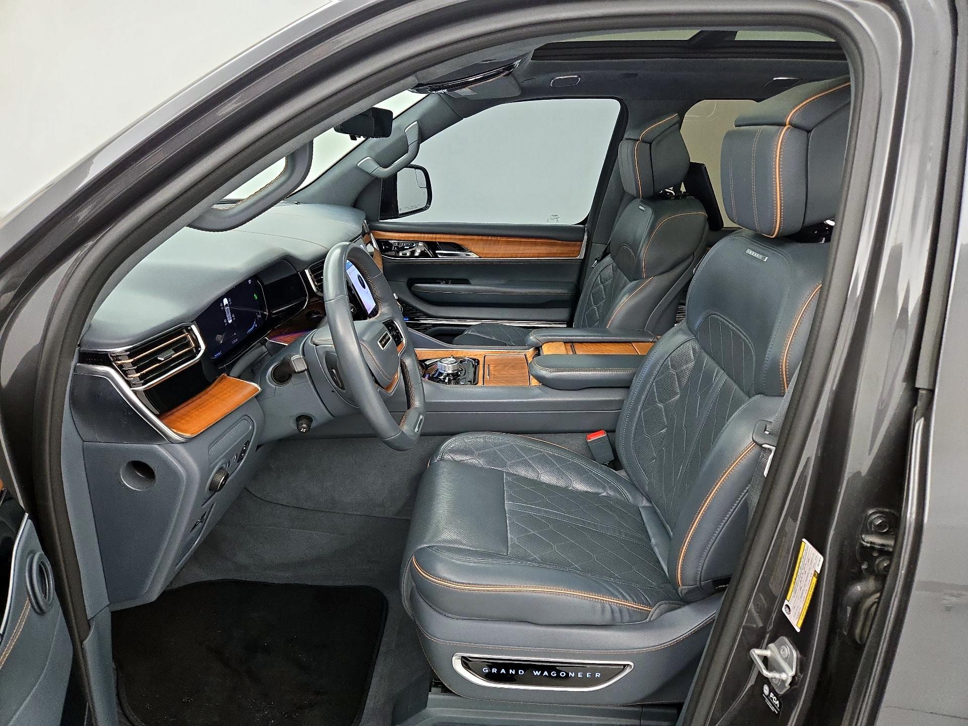 Thumbnail: 2022 Jeep Grand Wagoneer - 11