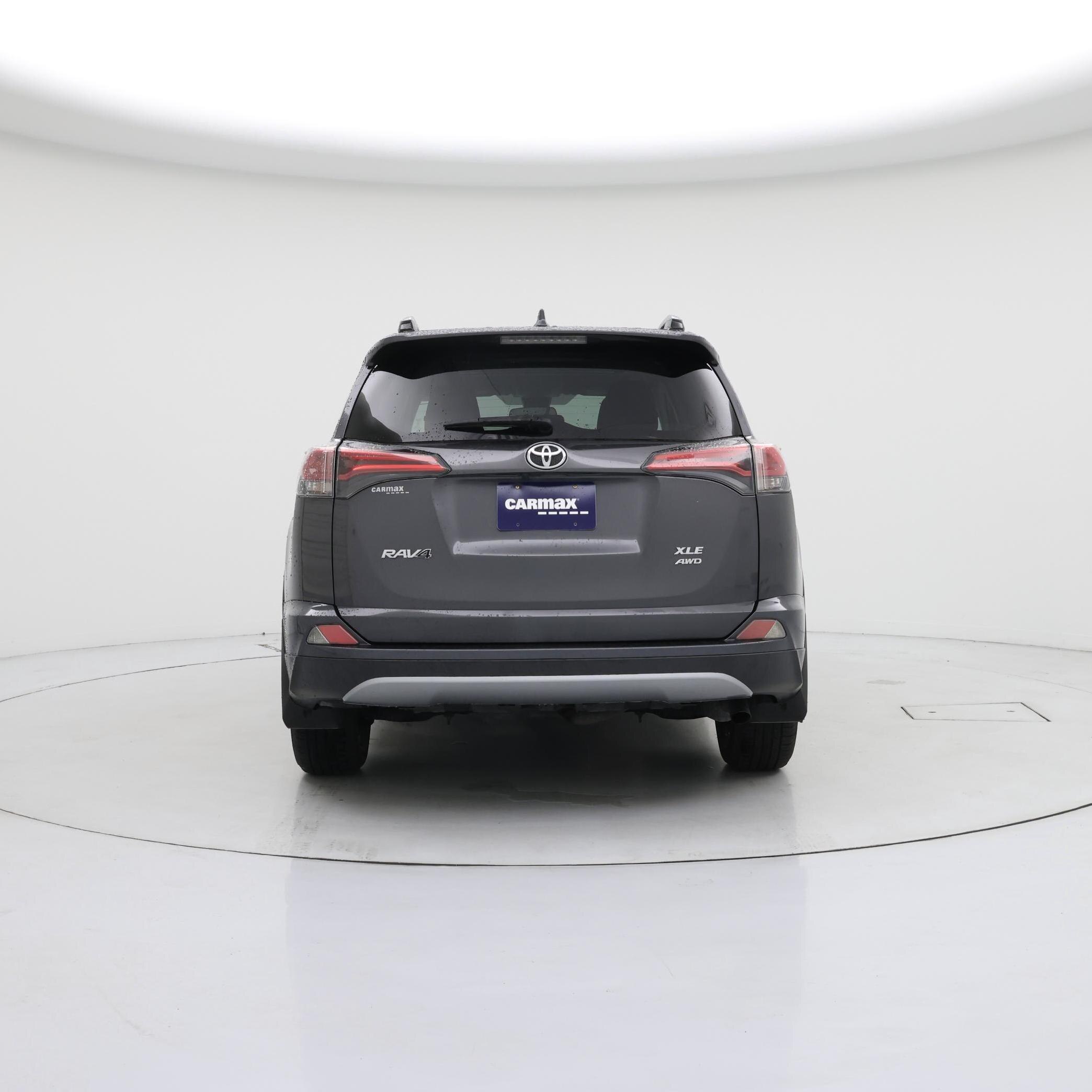 Thumbnail: 2018 Toyota RAV4 - 6