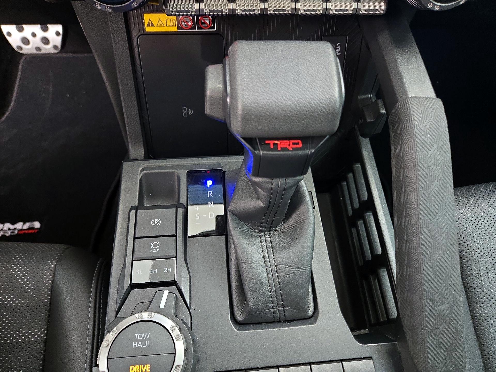 Thumbnail: 2024 Toyota Tacoma - 17