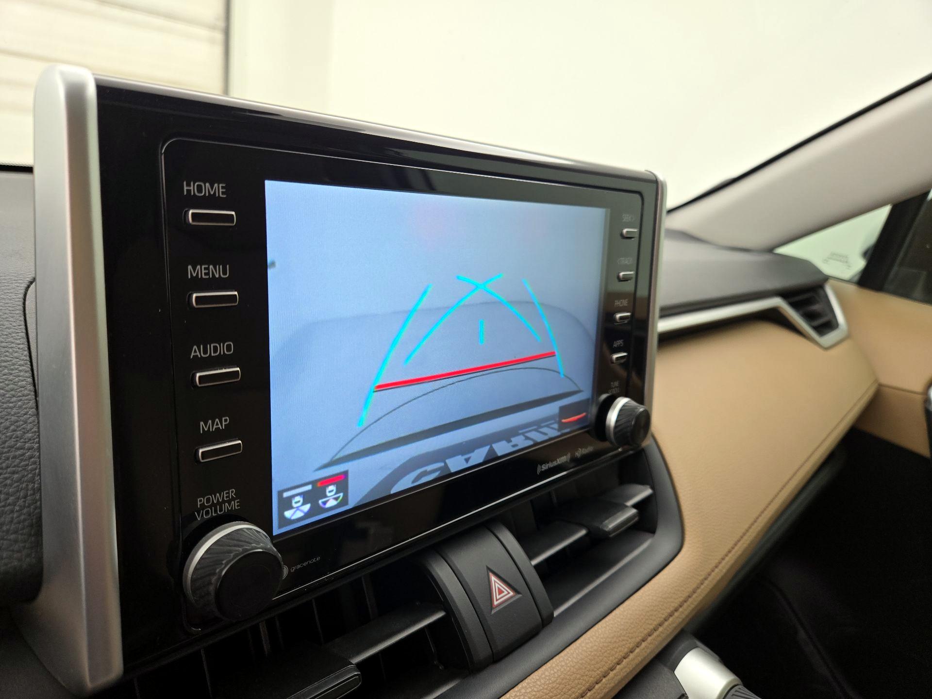 Thumbnail: 2021 Toyota RAV4 - 14