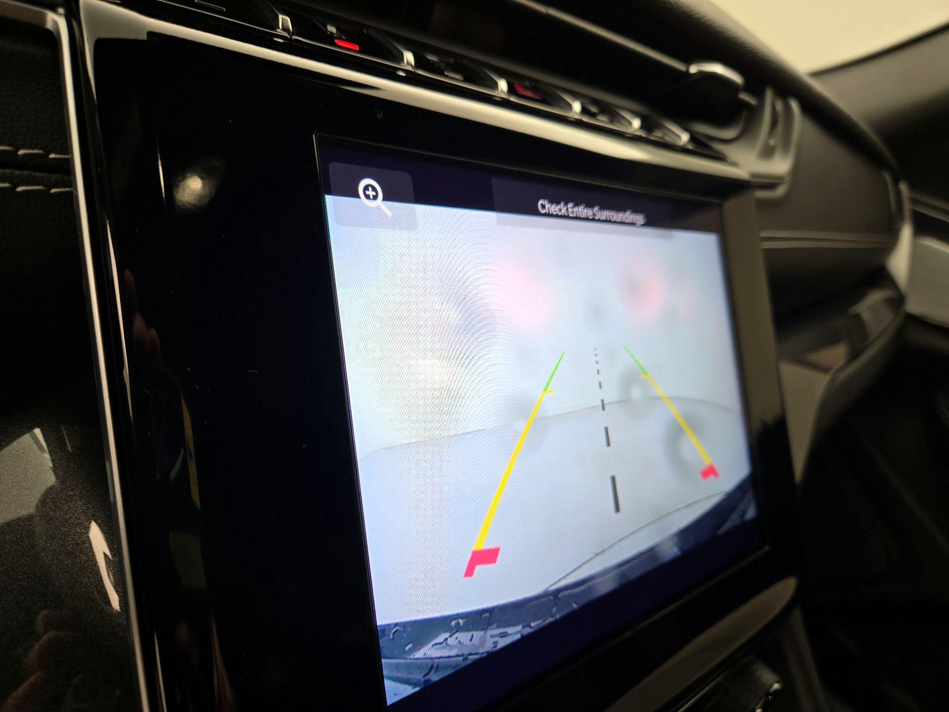 Thumbnail: 2023 Jeep Grand Cherokee - 14